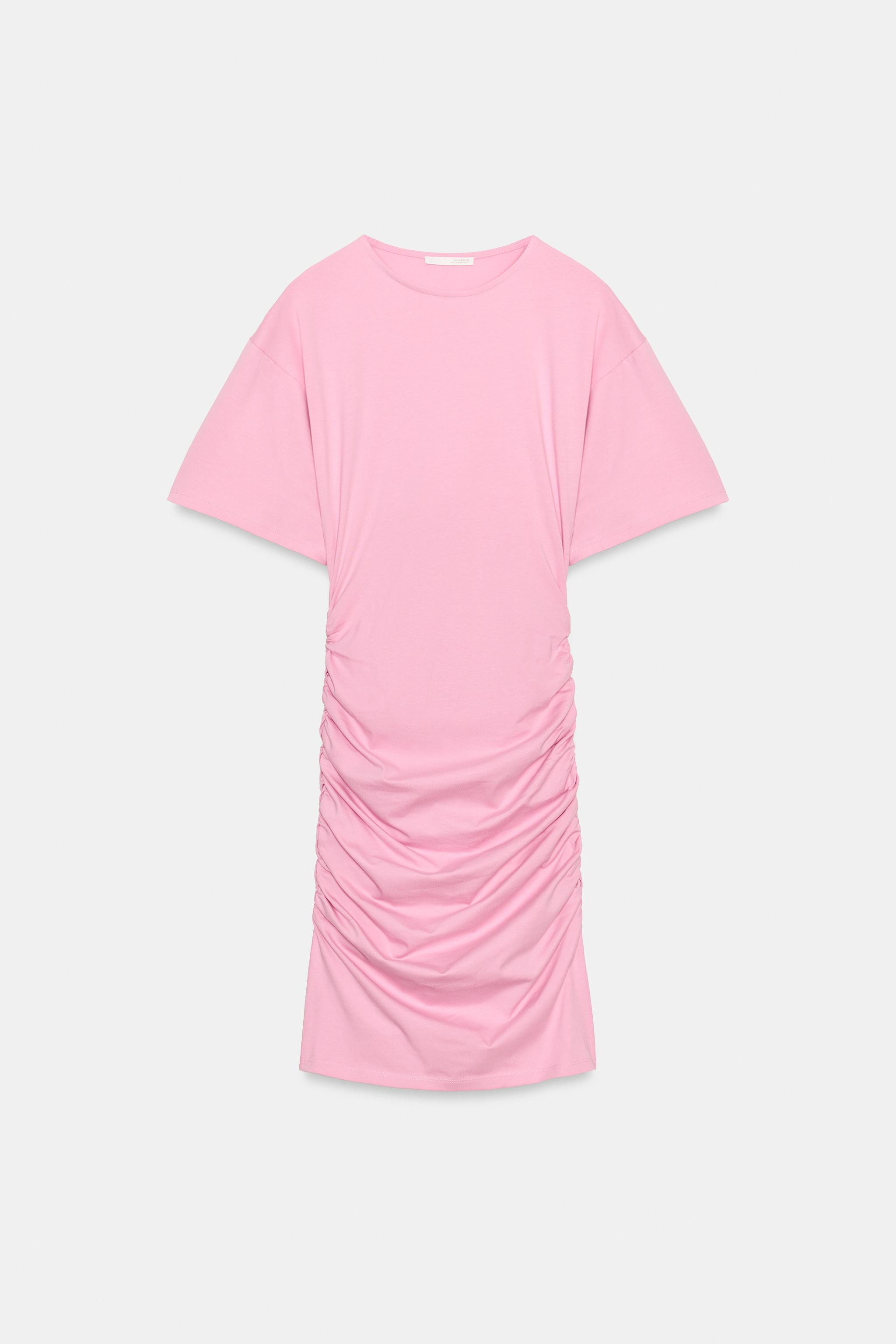 Short dress made of cotton blend yarn. Round neck and wide short sleeves. Elastic ruched detail. | Zara US