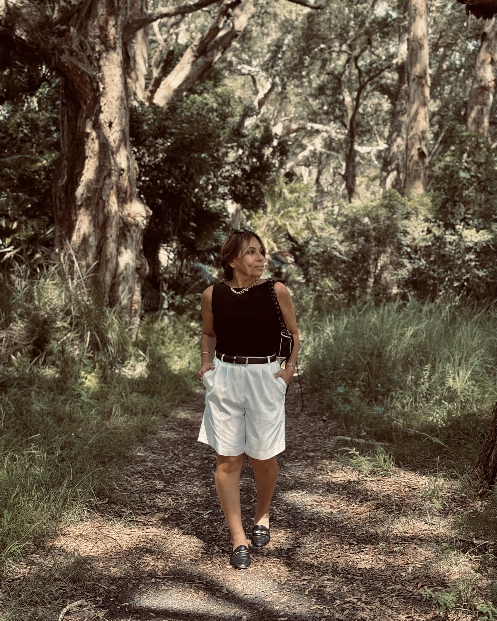 Bermudas on the coast 🖤🤍

#LTKOver40 #LTKootd #LTKPetite