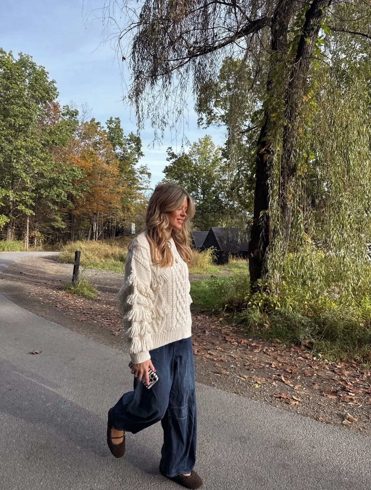 Fall outfit inspo, fringe sweater, barrel jeans, save the bag 


Fall outfits, barn jacket, upstate New York,  outfit ideas, coastal grandmother, quiet luxury, loafers, 

#LTKItBag #LTKShoeCrush #LTKSeasonal
