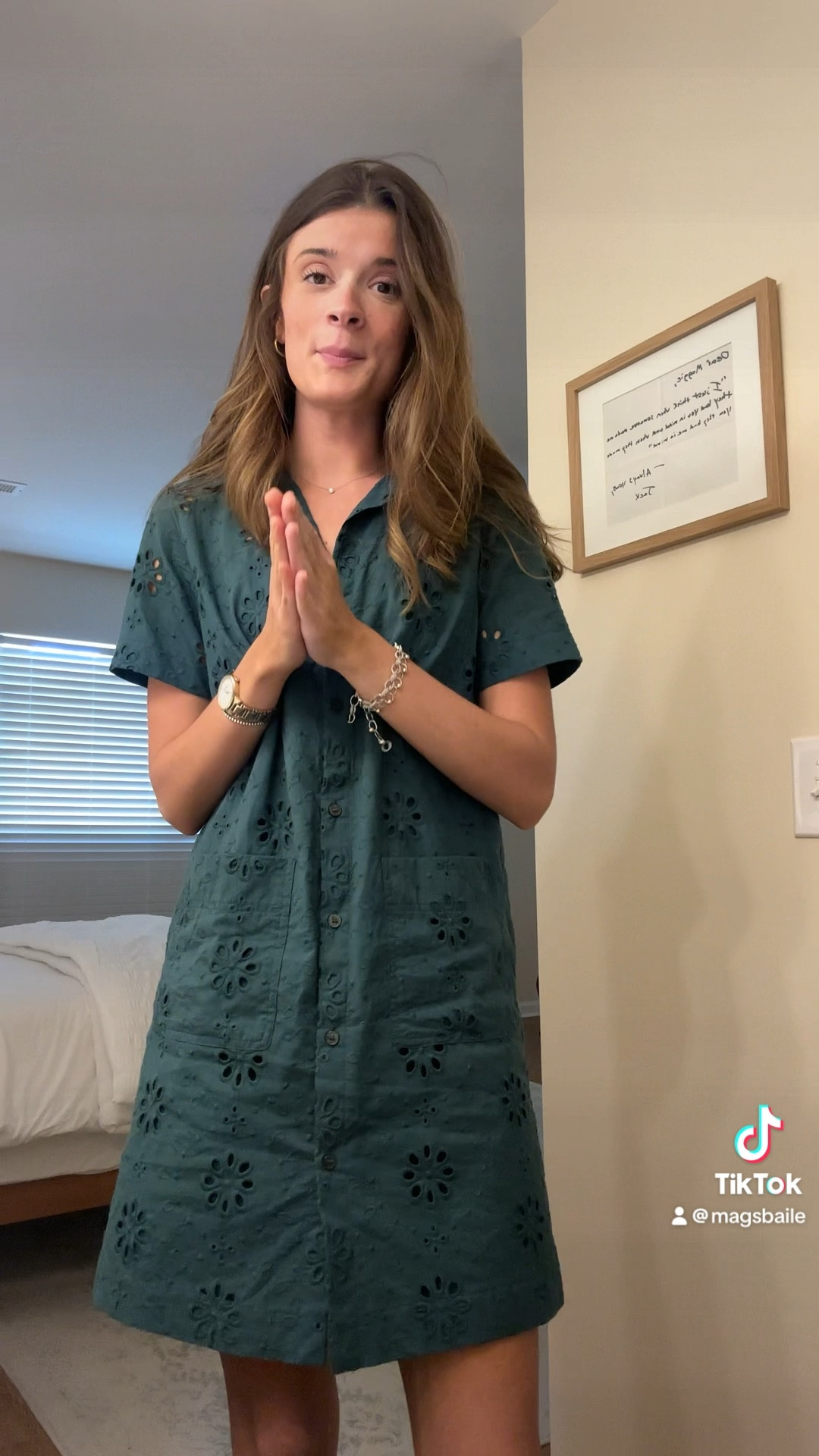 Perfect transition dress! Wearing a size 0, runs a little big! 