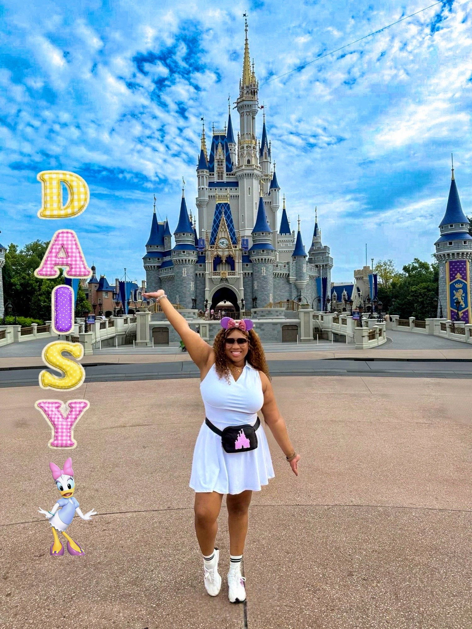✨ Daisy Duck, but make it comfy 💜🌼

#LTKdayinmylife #LTKootd #LTKTravel