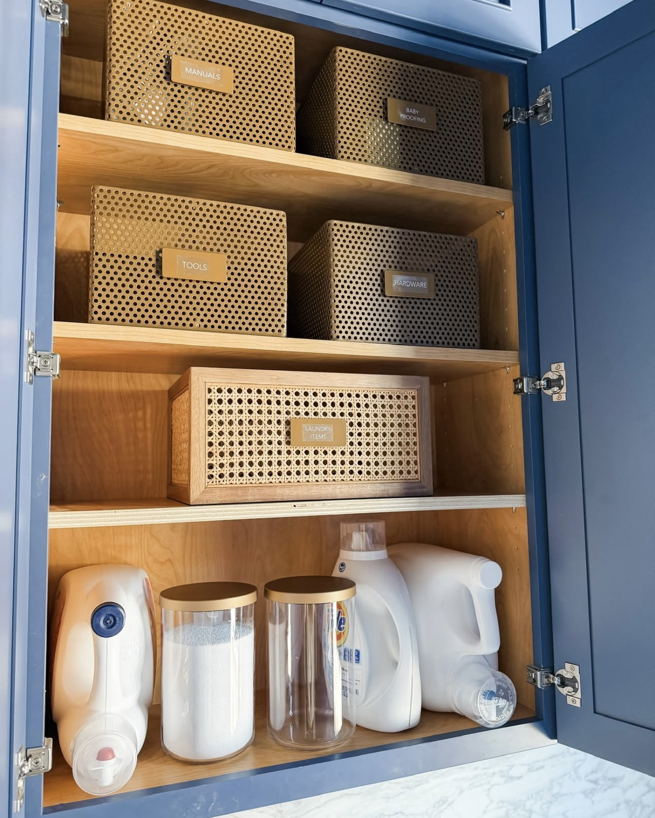 When every product has a home, laundry stops feeling like a chore and starts feeling manageable! 🧺