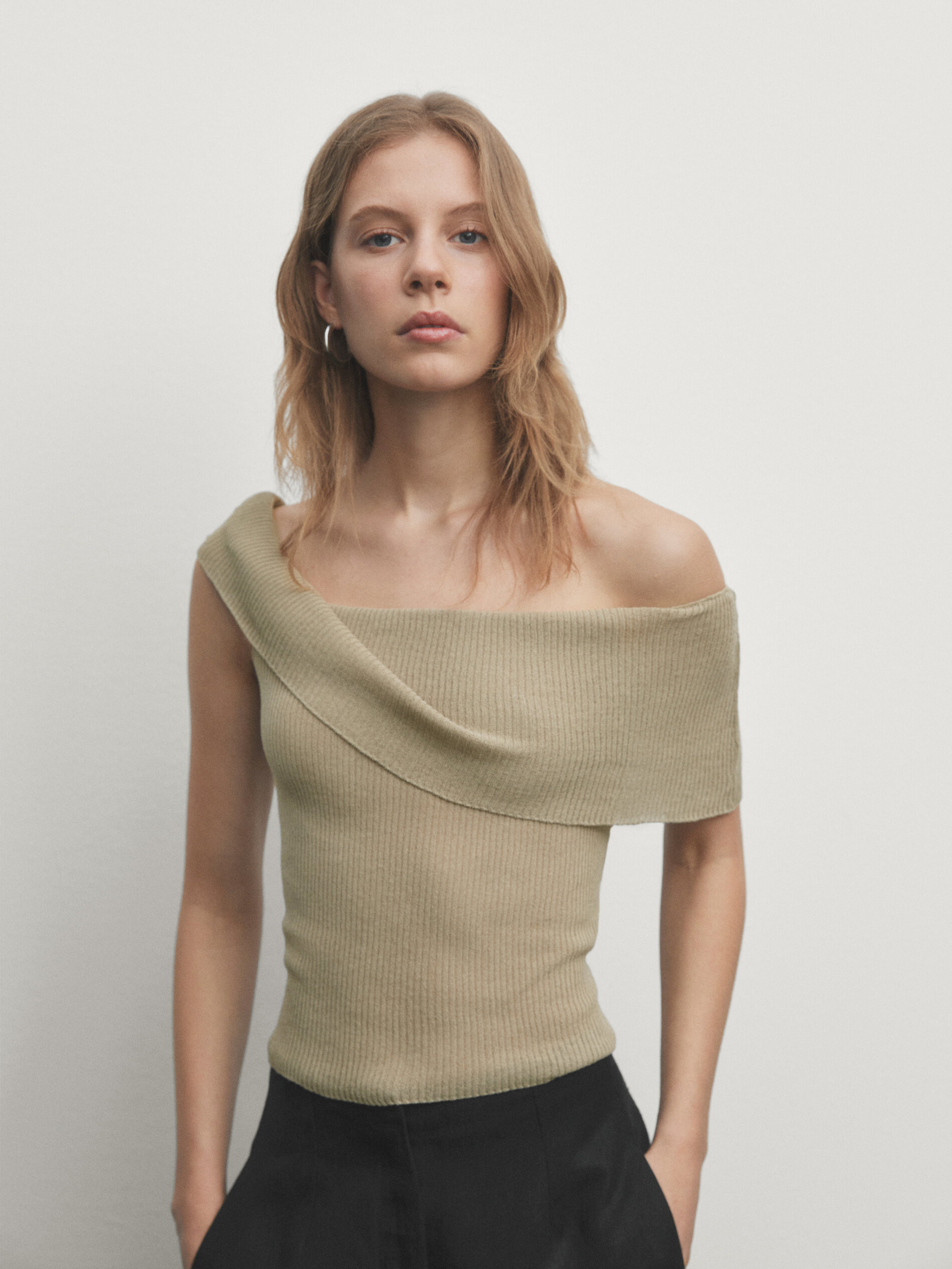 Ribbed off-the-shoulder top | Massimo Dutti UK