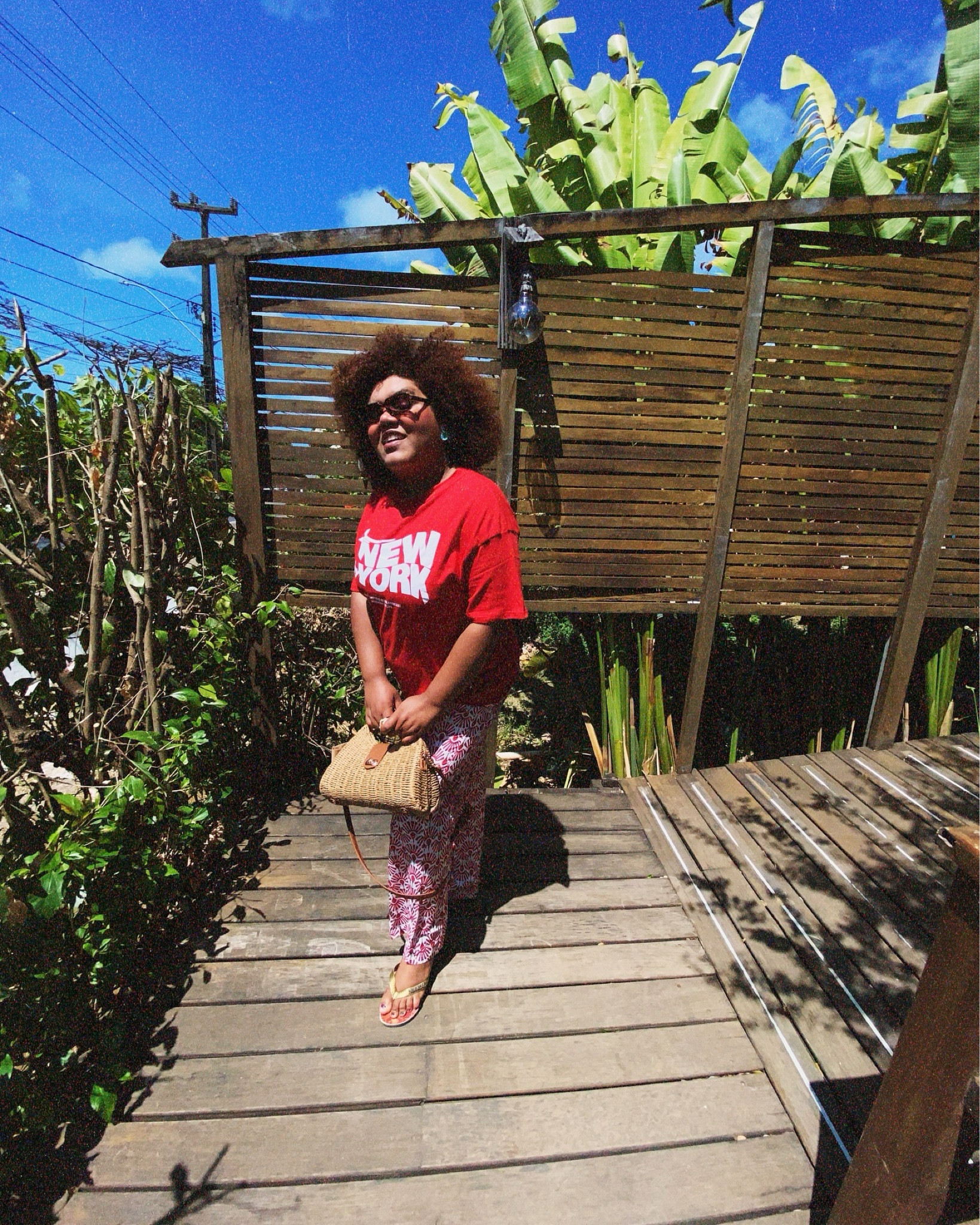 Esses são os looks tenho usado aqui em Noronha gostaram ?