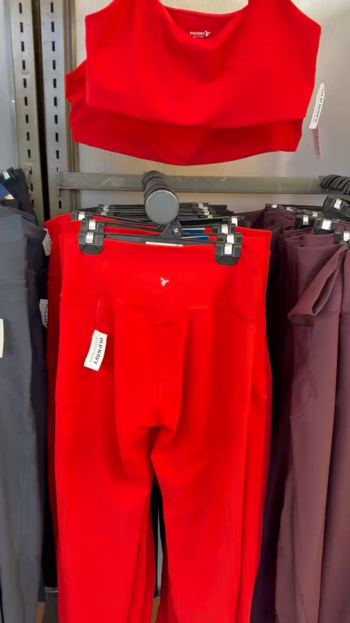These Old Navy leggings come in the perfect bold red ❤️ Such a fun pop of color for workouts, athleisure outfits, or running errands. Comfortable, flattering, and easy to pair with a basic tee or sweatshirt.

#oldnavyactive #oldnavyfinds #redleggings #athleisurestyle #workoutwear #casualactivewear #oldnavystyle #ltkstyle #ltkfinds #activewearstyle

#LTKActive #LTKSpringSale #LTKPetite