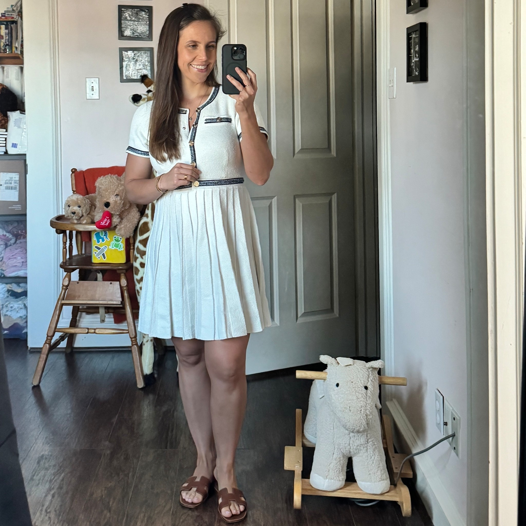 Knit white dress. Wearing a size 38  

#LTKPetite #LTKTravel #LTKStyleTip