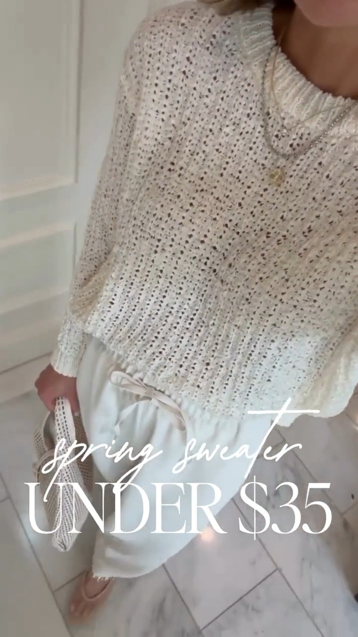 Can you believe this outfit is from @Target ?!! So chic for spring and the sweater is under $35!

#LTKootd