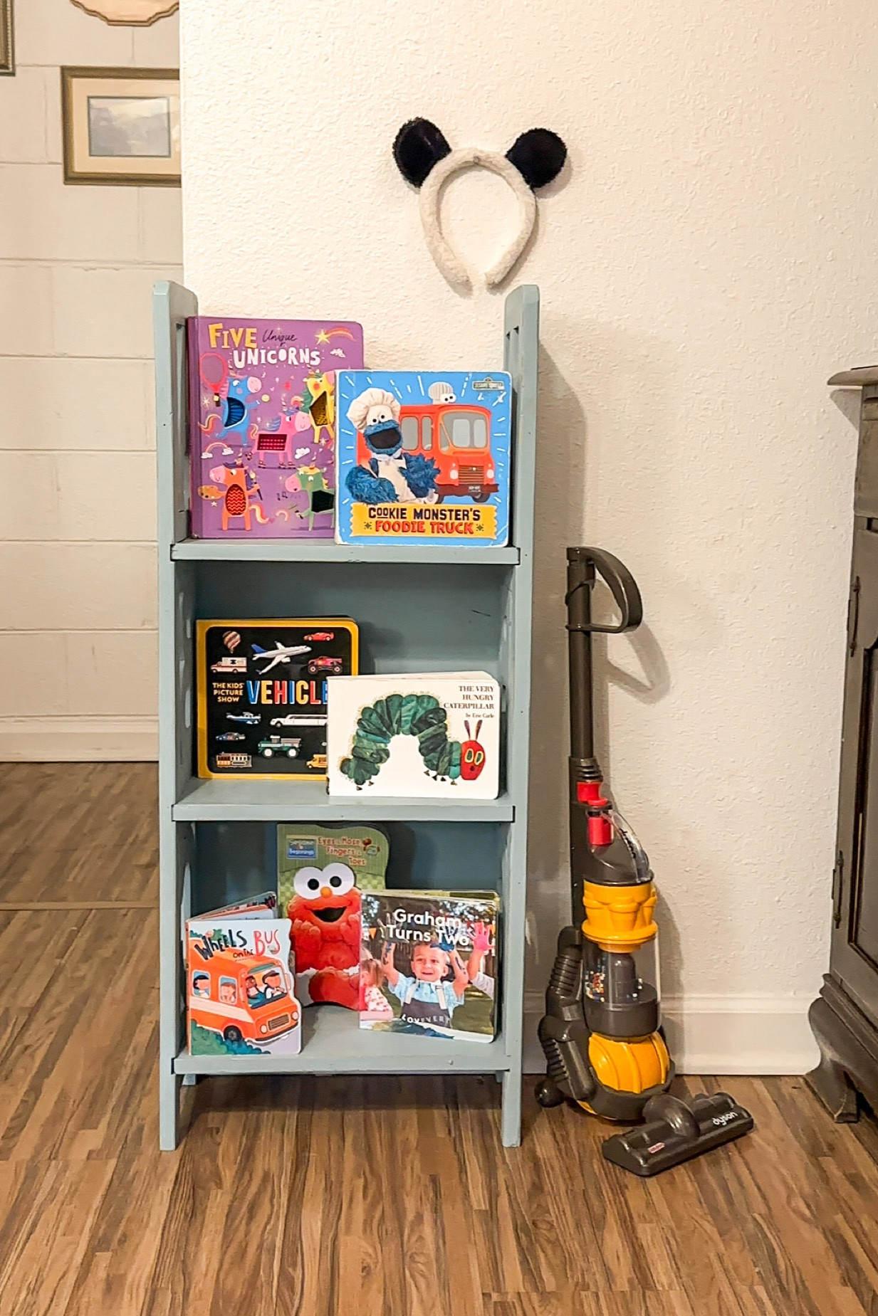 24 month old toddler twin boys weekly bookshelf rotation - toddler’s choicee

#LTKbaby #LTKkids #LTKhome