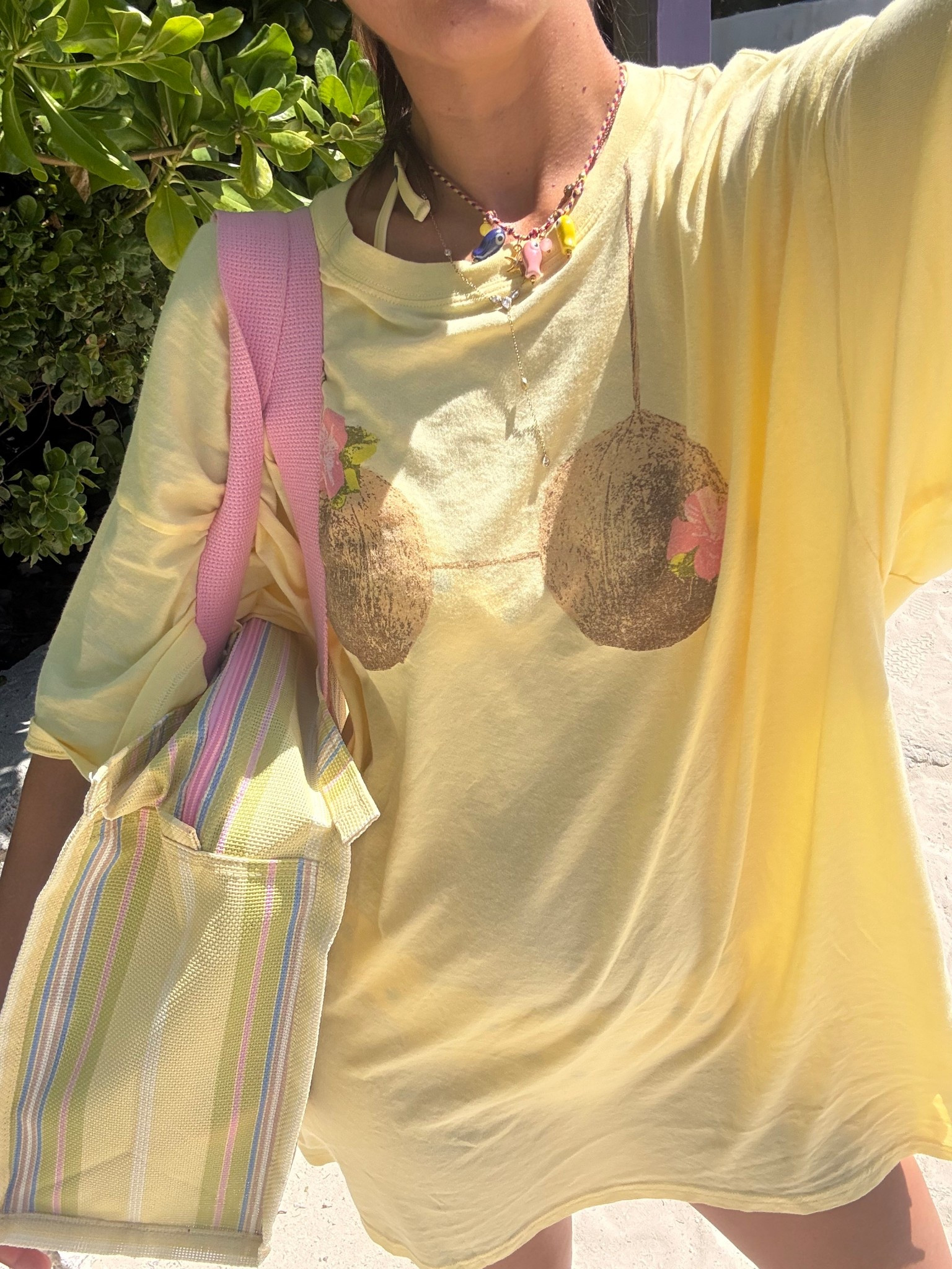 Vacation outfits beach 
Beach vacation
Beach outfit 
Beach bag 