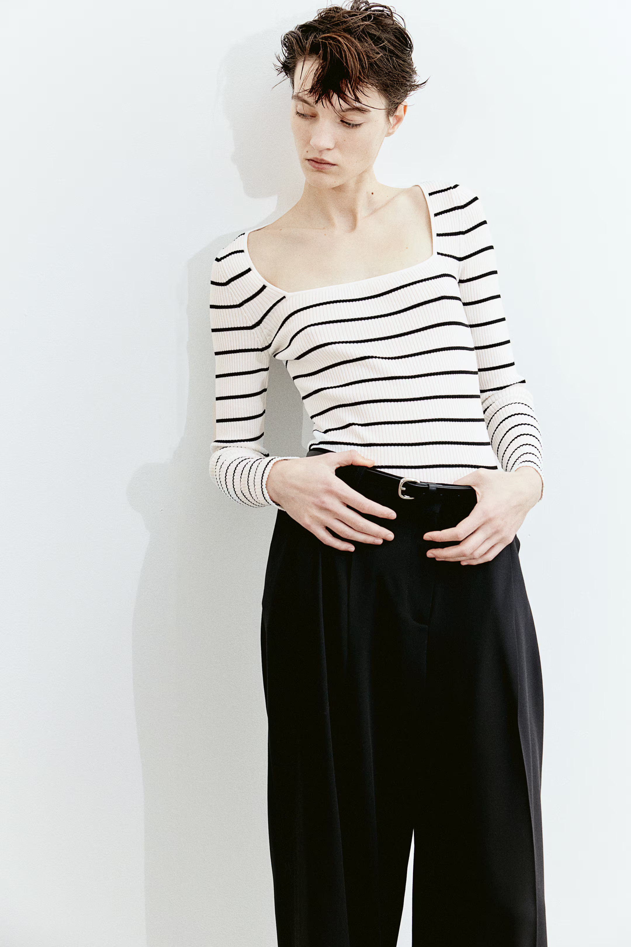 Square-neck Rib-knit Top - Square Neckline - Extra-long sleeve - White/black striped - Ladies | H... | H&M (US + CA)