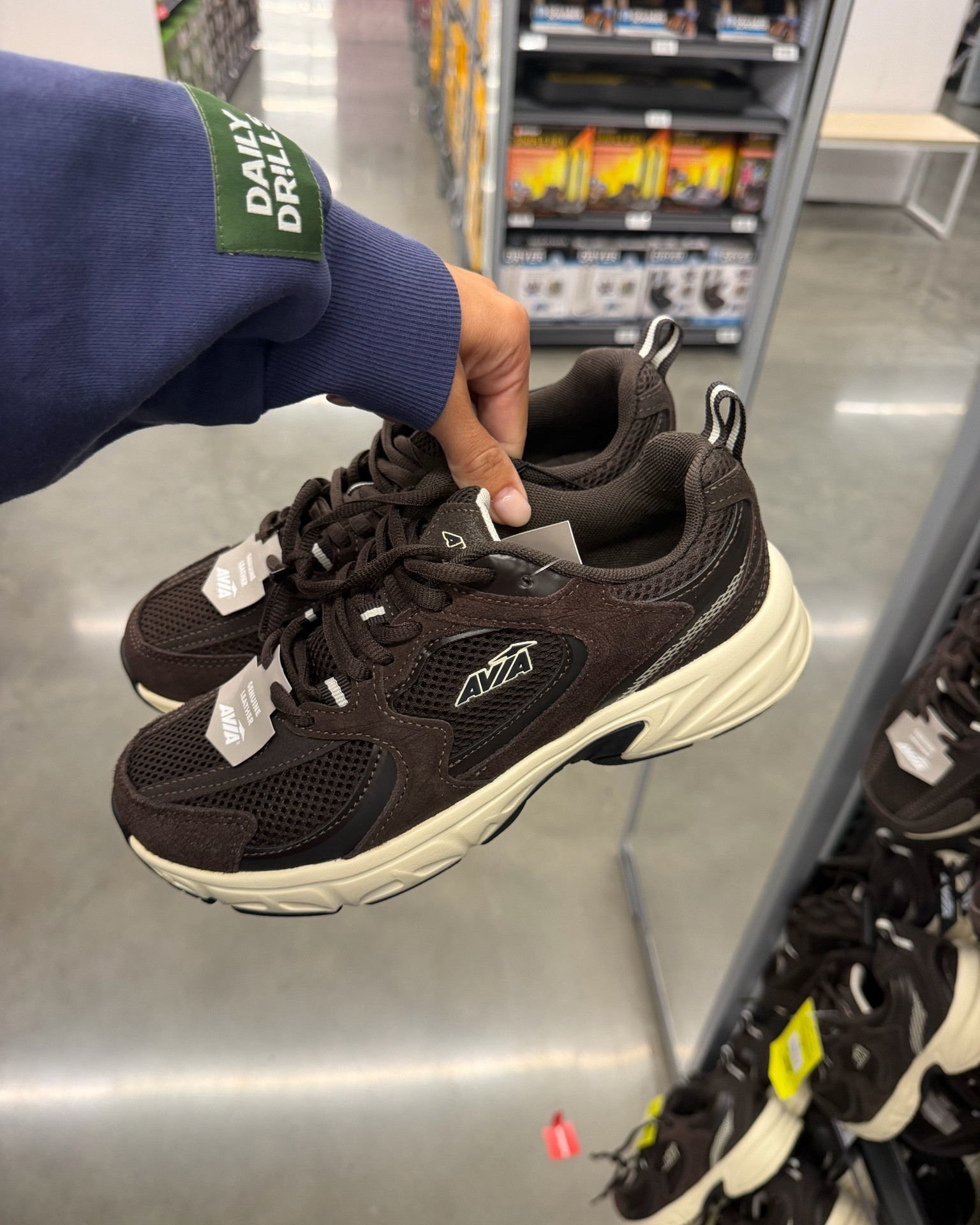 Under $25 Walmart sneakers!