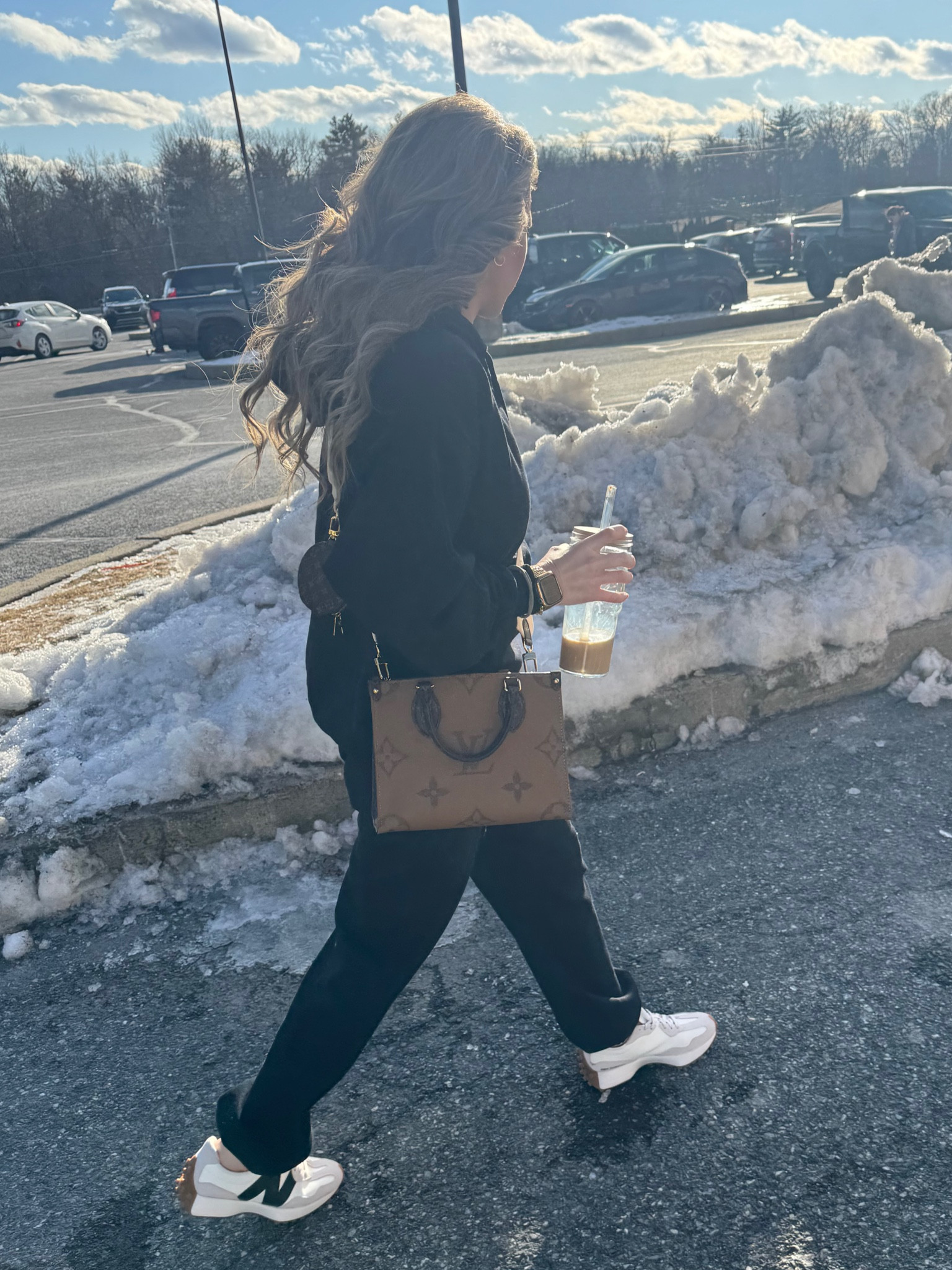 Love my iced coffee so much 🥹🩷🫶🏼#tuesdayvibes #realtormama #gooddaytohaveagoodday

#LTKWatchNow #LTKMostLoved #LTKWorkwear