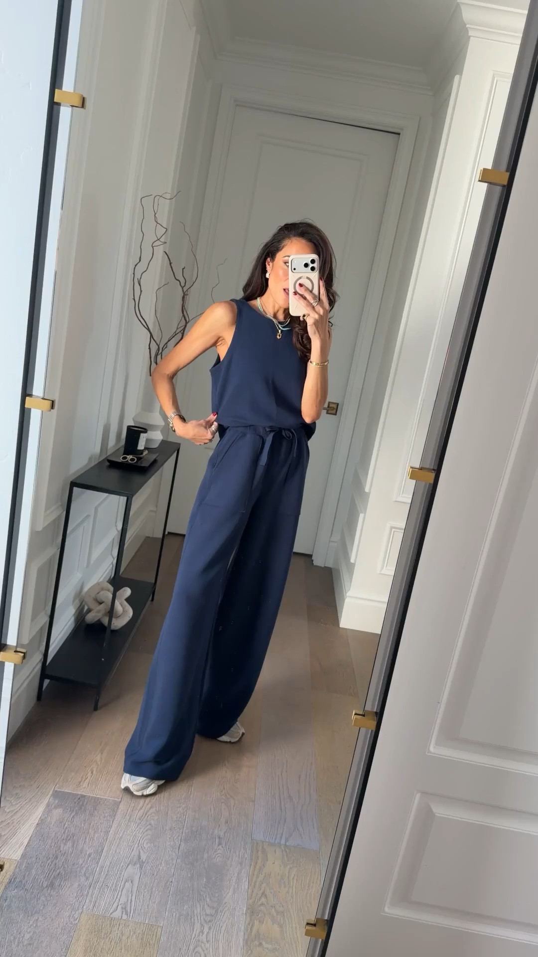  Trust me and get a @Spanx  jumpsuit because you won’t regret it! Linking my favorites and this new colorway and fabric that I’m loving! PS Got us a code on your first purchase, CODE: LUCYSWHIMSXSPANX 15% off + free shipping 




Spanx, jumpsuit, track pants, style 

#LTKSeasonal #LTKActive #LTKOver40