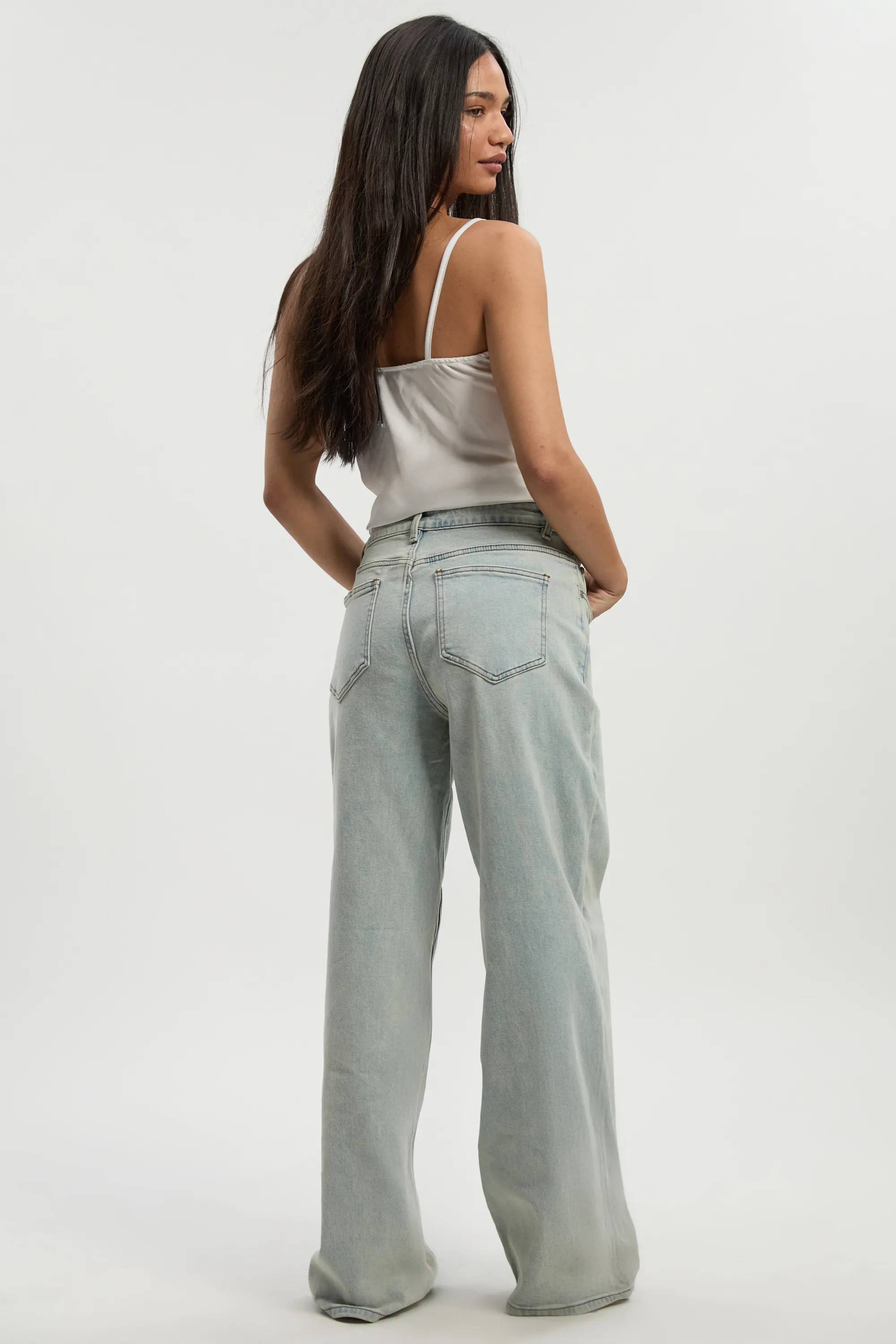 Comfort Stretch Mid Waist Wide Leg Jean | Boohoo.com (UK & IE)