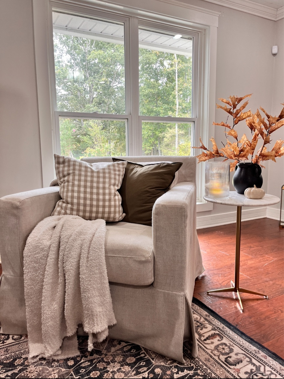 Neutral fall home decor! #LTKfindsunder100 #LTKhome

#LTKSeasonal