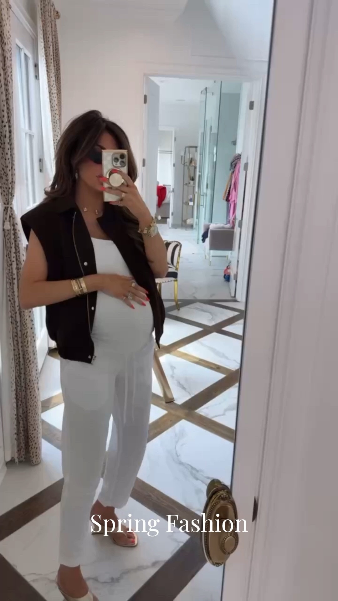 Wearing a size medium in this brown vest! Size large in white tank top & size small in white linen pants! 

Spring Outfits, Easter outfit, Vacation outfit, White linen pants, White tank top, Brown vest, Zara vest, Date Night Outfits, Emily Ann Gemma

#LTKdayinmylife #LTKootd #LTKSeasonal