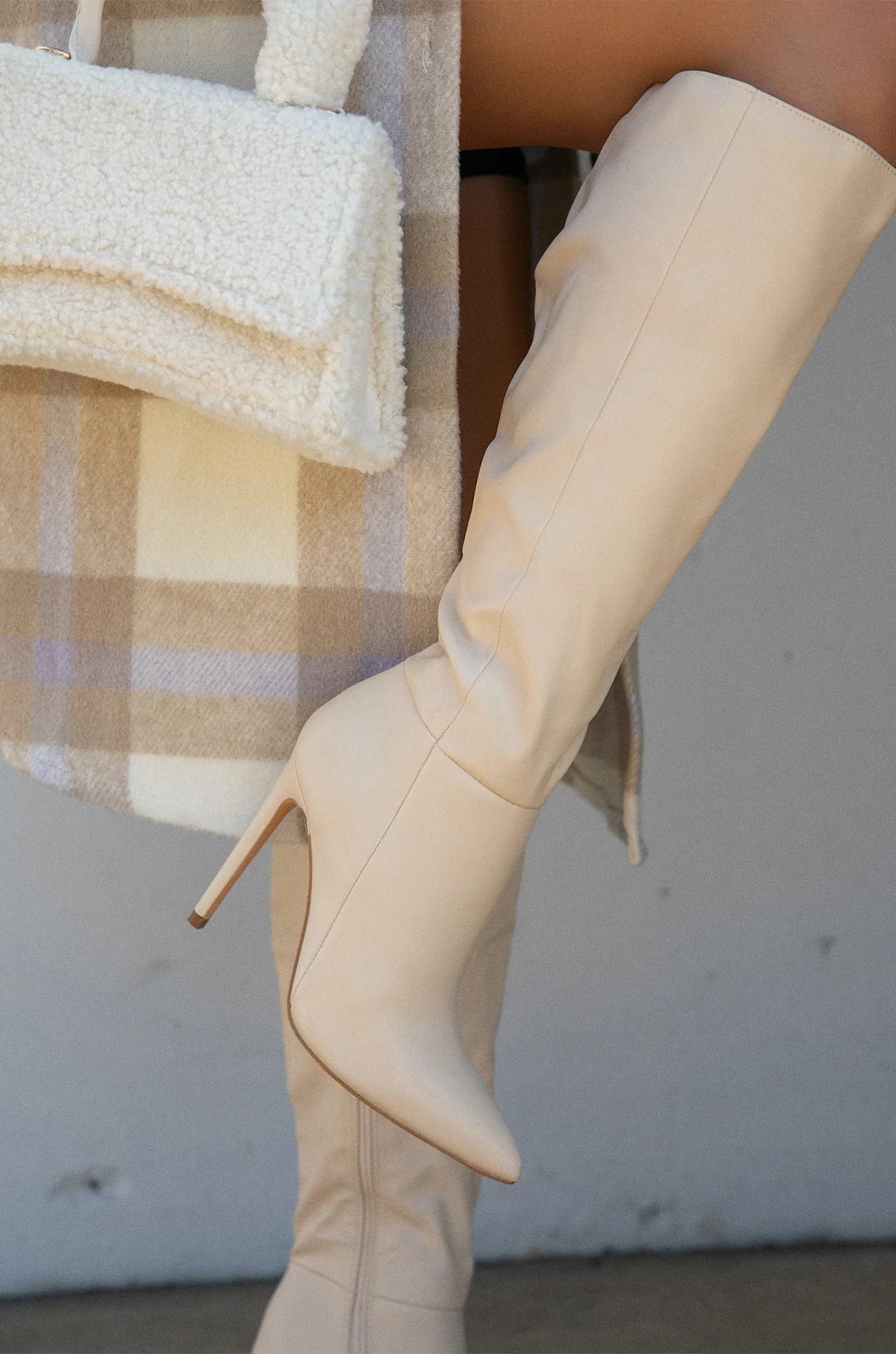 Miss Lola | Tyrah Bone Up To The Knee Heel Boots | MISS LOLA