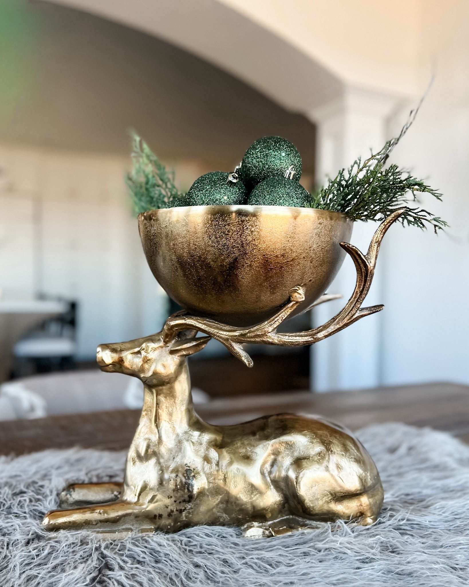 Brass Stag Bowl
How gorgeous would this look in your entryway or coffee table?

#LTKHoliday #LTKHome #LTKSeasonal
