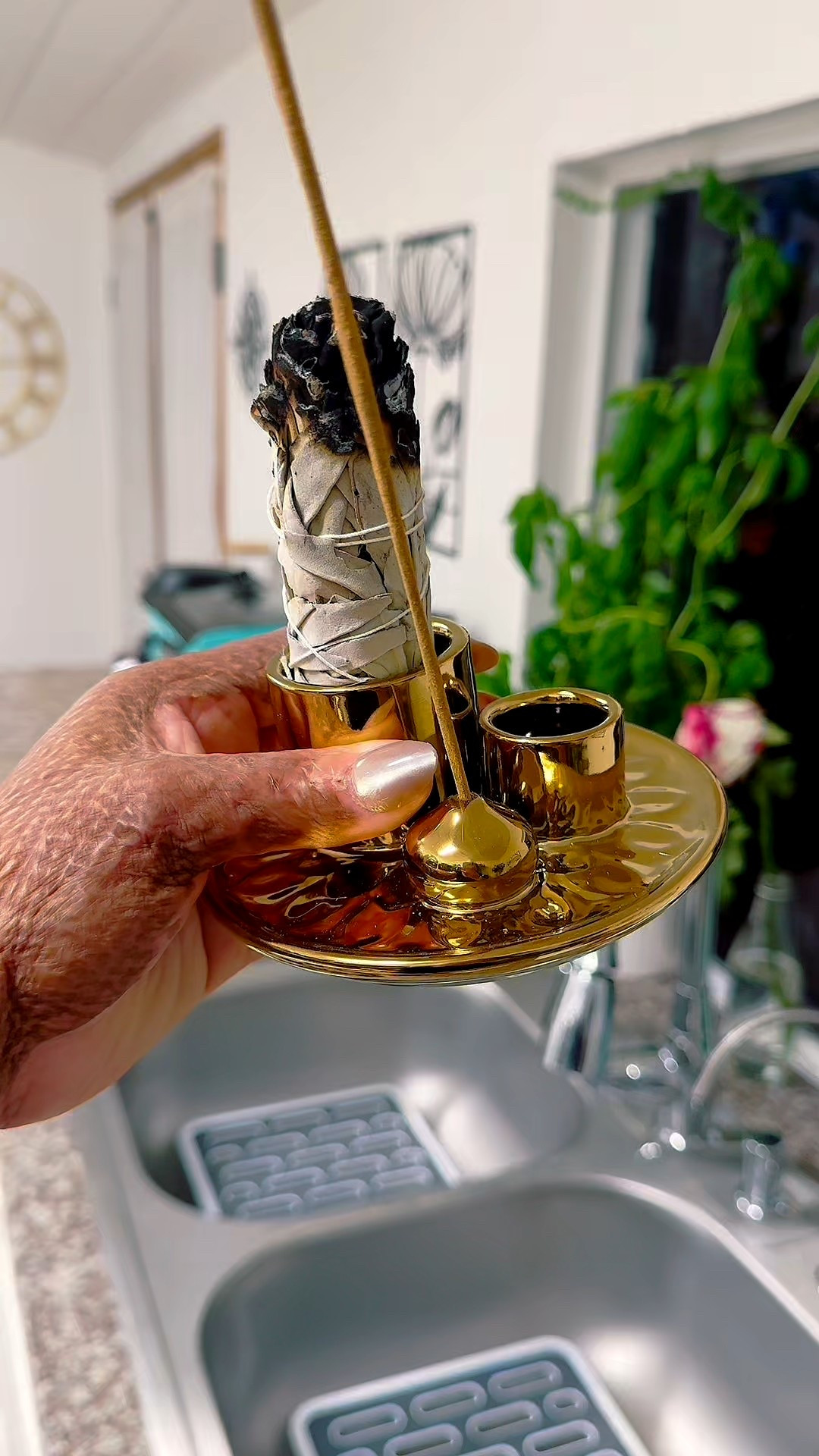 Handmade gold painted ceramic incense, sage, and Palo Santo burner✨

#LTKHome #LTKBeauty #LTKOver40