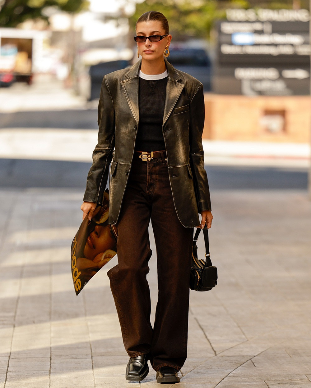 The Summer-to-Autumn shoe swap 👢

One of the easiest ways to transition your wardrobe for Fall is changing your shoes. 

As sandals and slides start to take a backseat, ballet flats and loafers are stepping in - and they’re two of the most timeless, versatile pieces you can have in your wardrobe.

Try pairing them with denim, trousers, skirts, or even Bermuda shorts for an instantly more polished look. The best part? Minimal effort, maximum impact. Consider this your sign to swap the sandals for a flat and start dressing for the season ahead.

#seensourcedstyled #autumn #transitionalstyle #stylist #fashion

#LTKSeasonal #LTKSaleAlert #LTKWorkwear