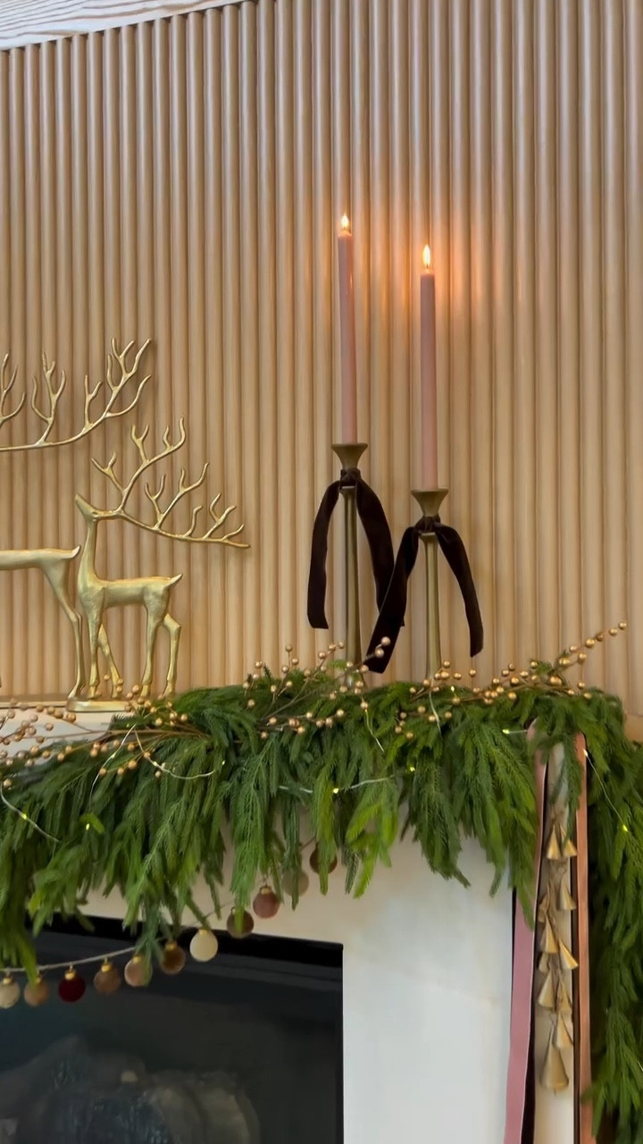 Guess what?  I was able to pull off a warm, somewhat neutral Christmas palette.

The soft terracotta (pink) and chocolate brown is giving me all the feels this Christmas.

Again…it’s may not work for everyone’s home, but it totally works in my neutral home.

I’ve enjoyed creating this Christmas vibe so much, I may leave it up a lot longer than usual.

What do you think?  Are we extending our Christmas decor season or are we putting it away before the new year rolls in?
.
#christmasdecor #westelmstyle #christmasdecorating #christmas2024 #christmasgarland #christmastrees #christmasvibe #christmashome

#LTKSeasonal #LTKHoliday #LTKHome