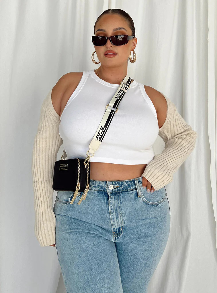 Aytan Bolero Sweater Beige Curve | Princess Polly US