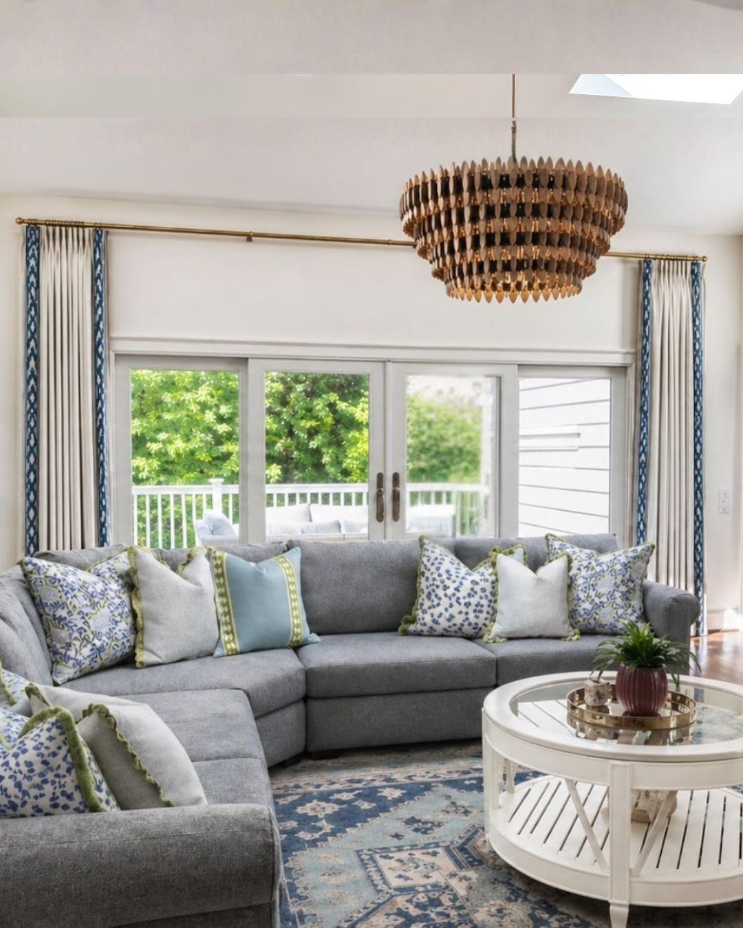 Coastal Grandmillennial Living Room 

 #LTKHome