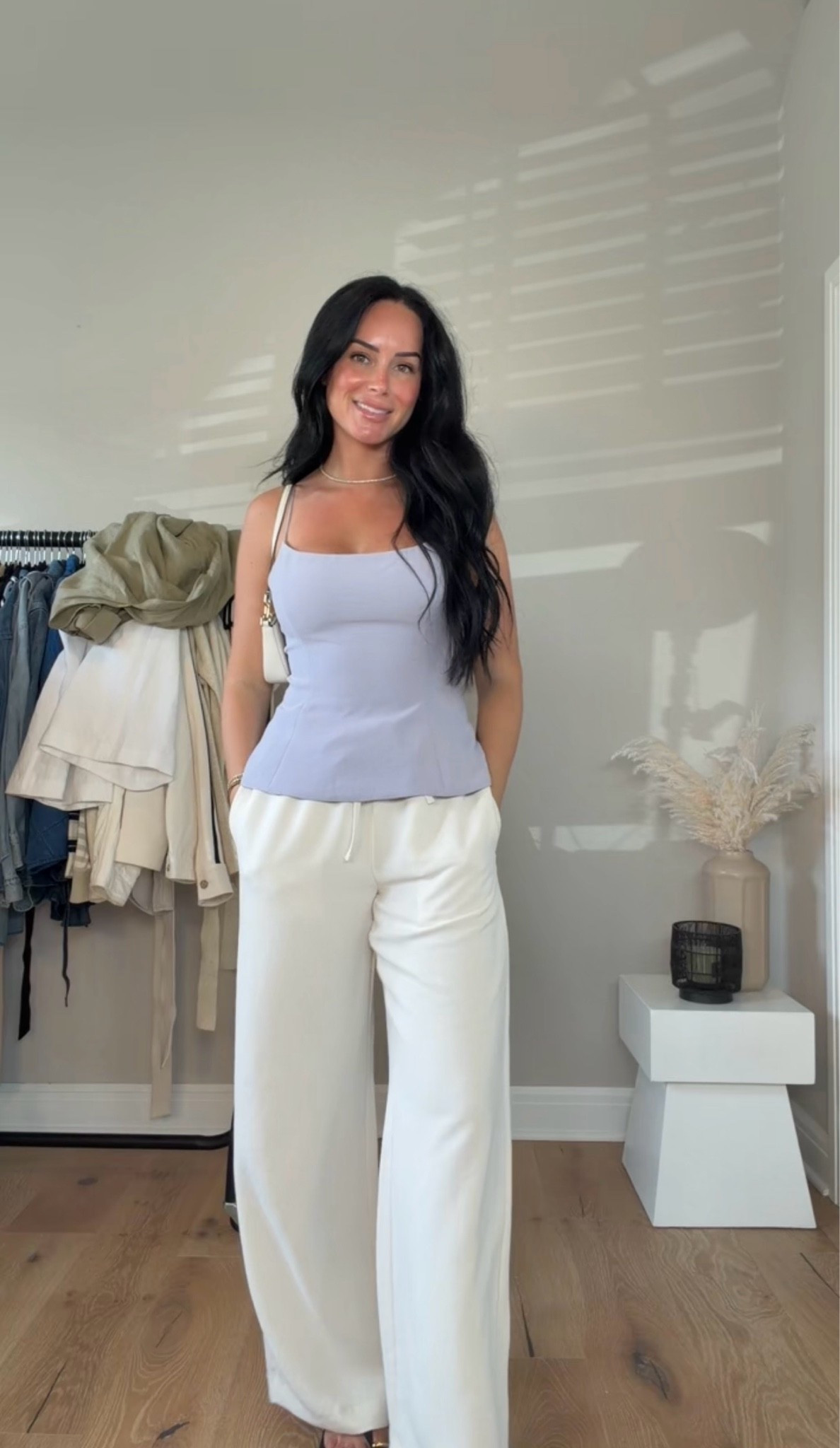 Aritzia’s Private Summer Sale is finally here 🤍 with 20–50% off everything!!!

Keep an eye on your email/app notification to see when you can shop the sale. If you don’t qualify yet, don’t worry  the public sale is coming later this month. Build your cart now because the best pieces always go fast 🫶🏻

@Aritzia  #aritziapartner

My sizing 5’7, 145lbs, 32dd
I’m wearing size M top, Size S pants