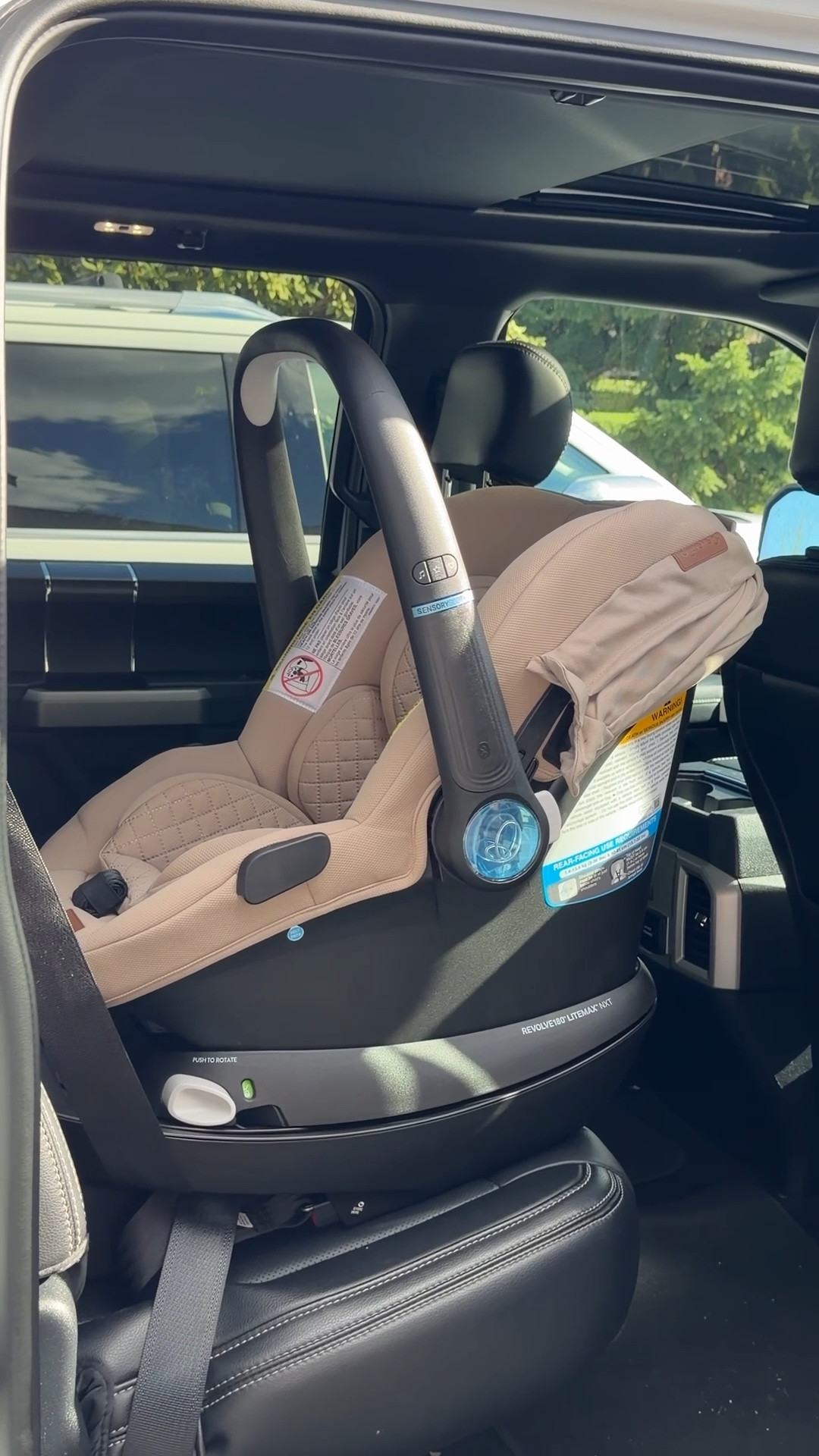 #ad PSA to all parents - Target spring car seat trade in event is happening! trade in your old car seat and get 20% off a new Evenflo car seat or stroller 4/19-5/2!! 20% off coupon is good through May 16 👍🏼 this is the stroller/car seat system we bought and I love how simple it was to put together, it’s got some awesome features like a built in sound machine, and easily clicks into the stroller! @Target #TargetPartner #targetbaby #target #evenflobaby @evenflobaby 