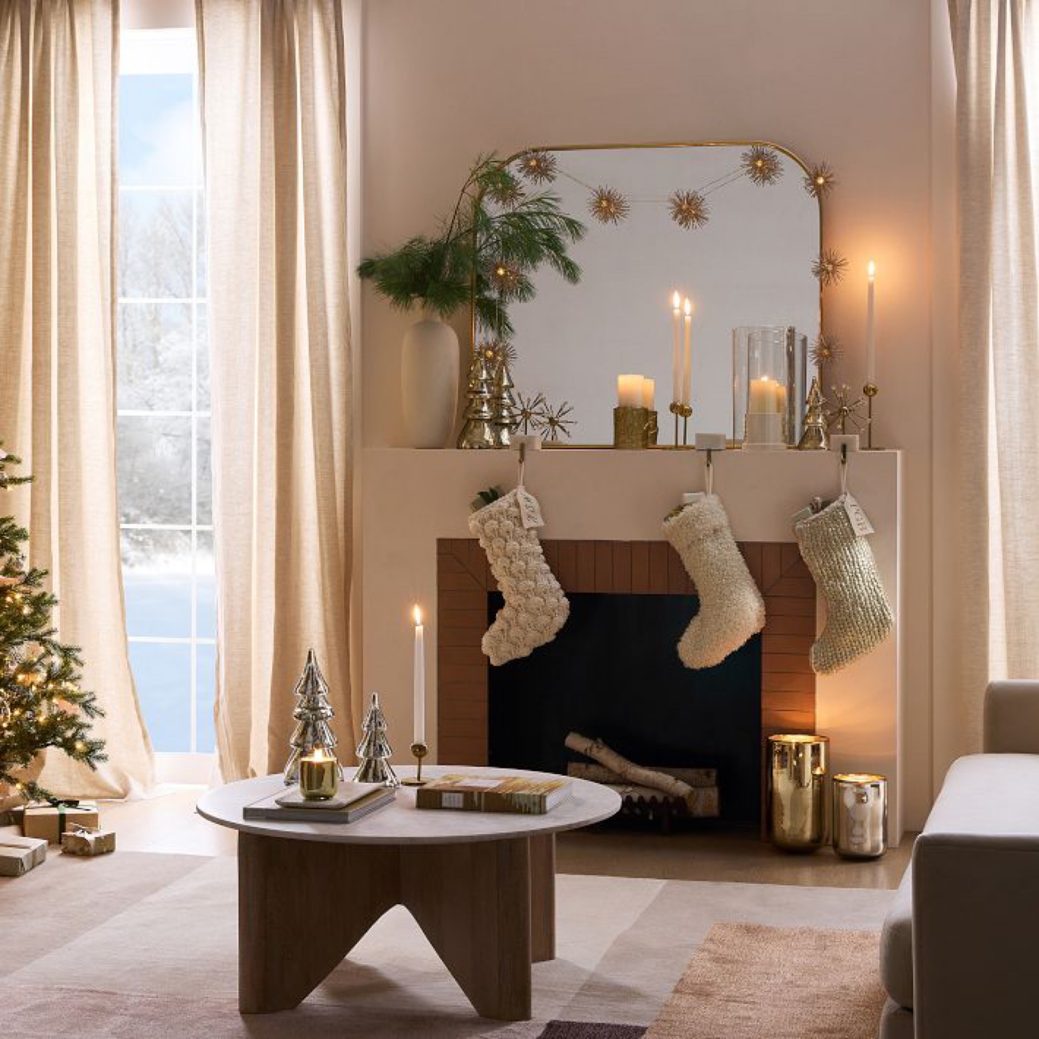 It’s time of the year to make your mantle festive !

#LTKhome #LTKGiftGuide #LTKHoliday