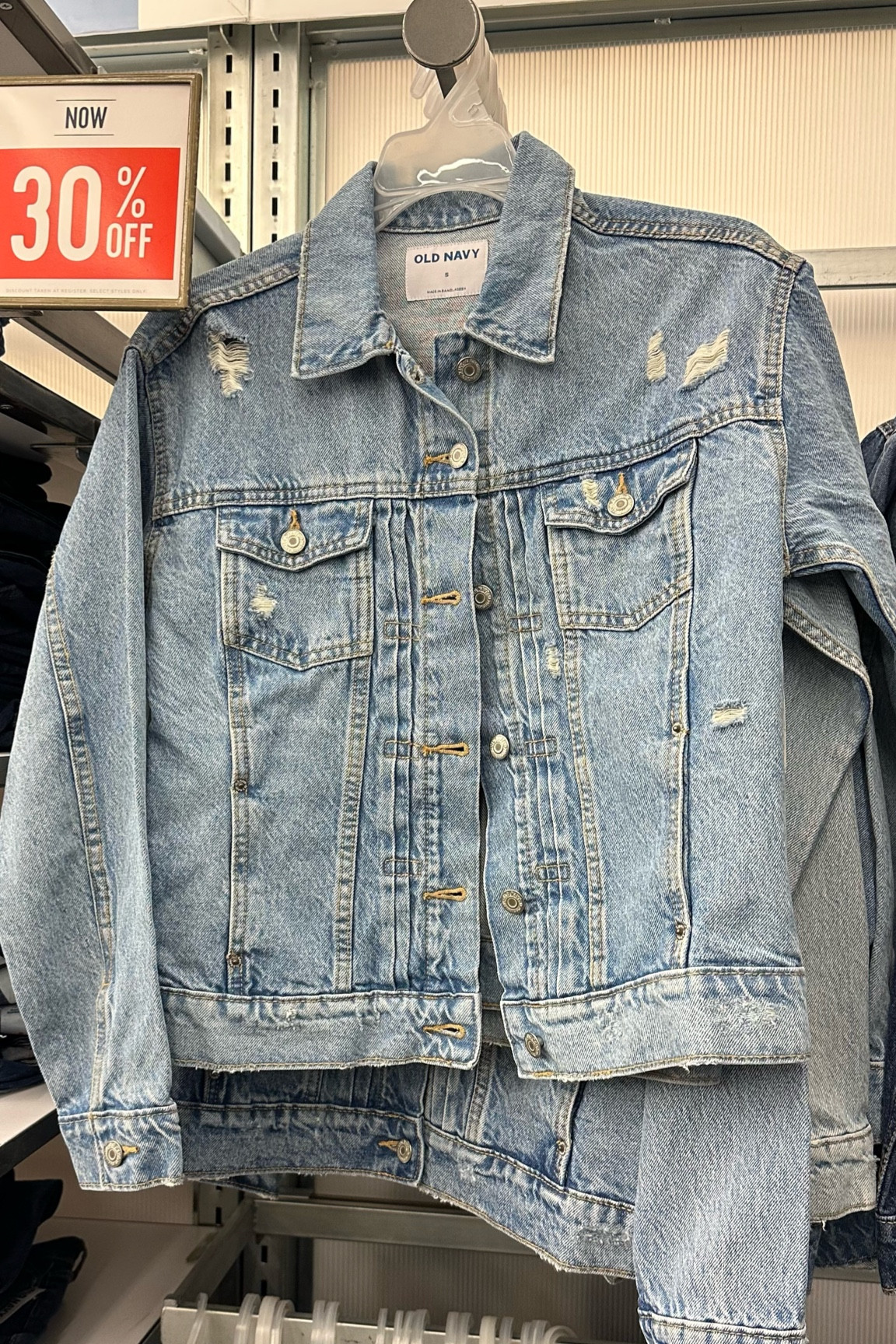Denim jacket 
Sale 
Old navy 

#LTKSeasonal #LTKsalealert #LTKFind