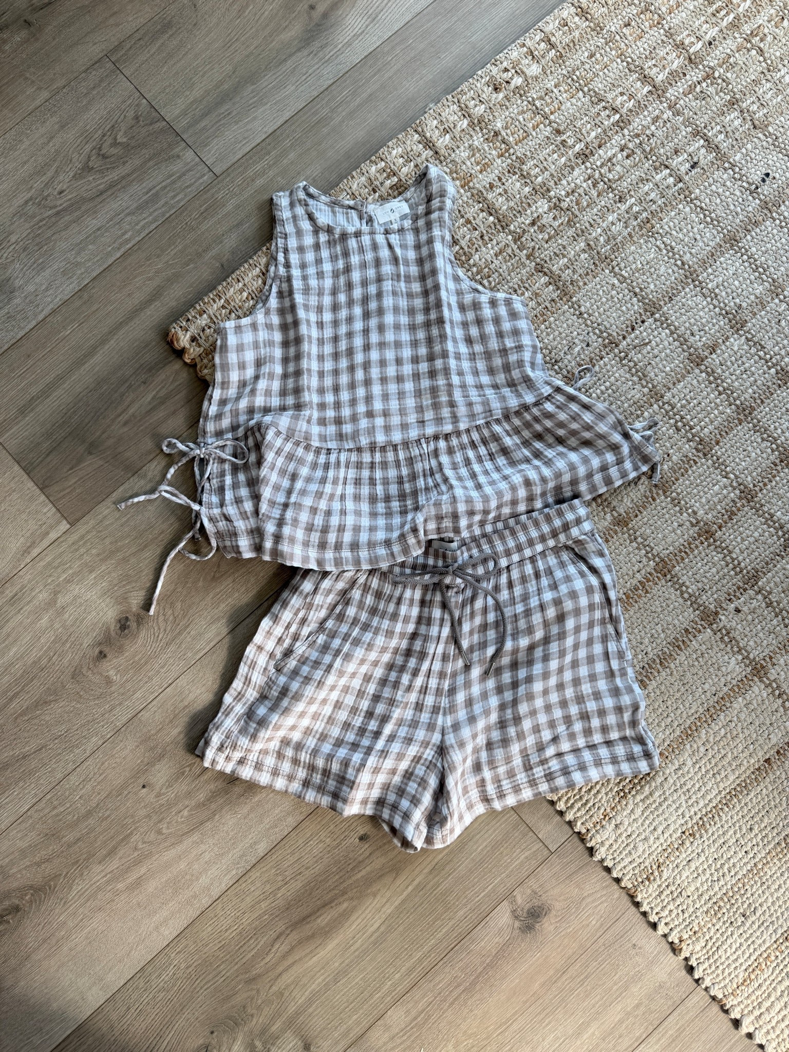 I just got the cutest gingham set in the mail! 😍 Currebtly 40% off PLUS an additional 30% off. I got a S in the top and bottoms, but might exchange the bottoms for an XS. They seem to run big! So cute to wear together or separately  

#LTKSaleAlert #LTKootd #LTKTall