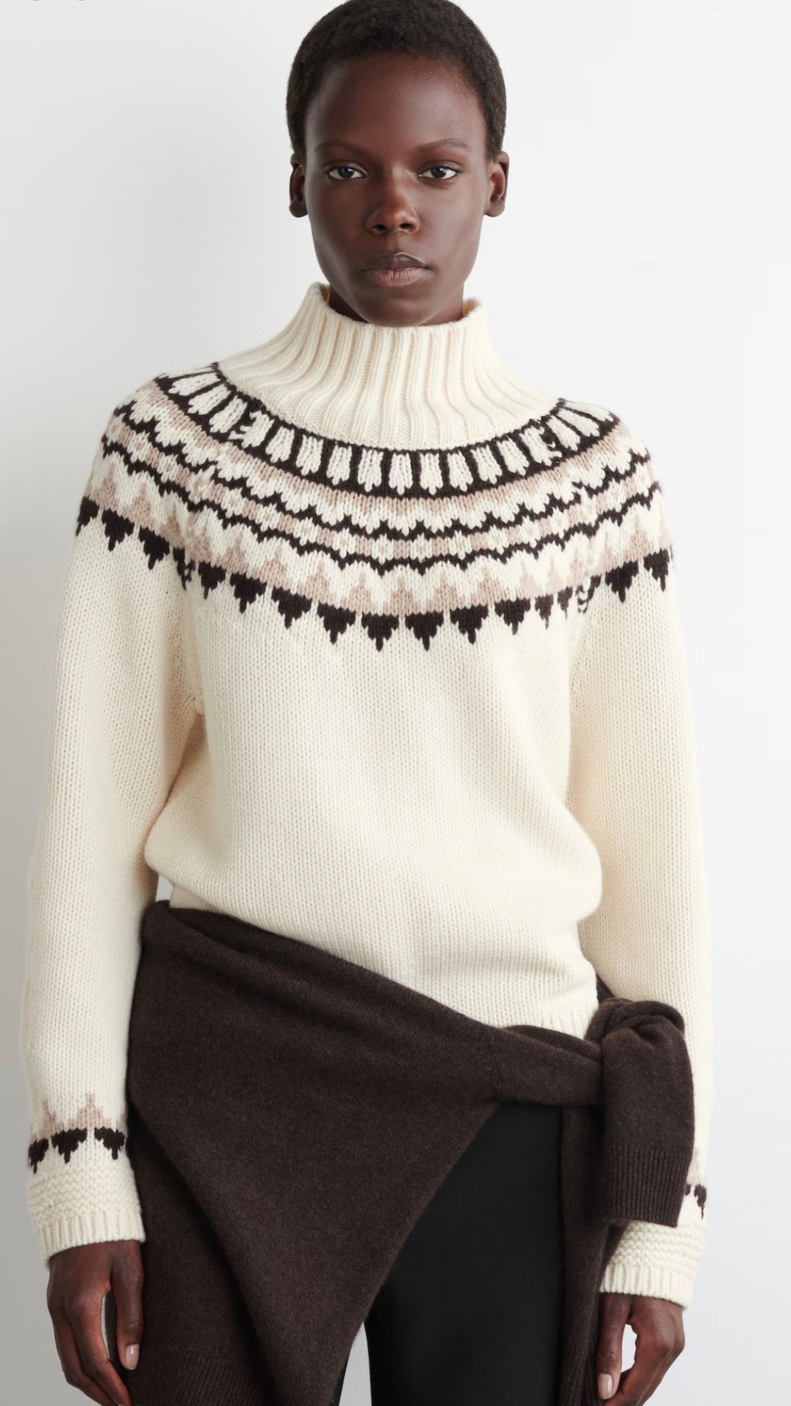 Fair isle sweaters. 
A must have a least one in your wardrobe. 
It’s a perfect closet staple.
As for holiday season and all winter after.
Immediately dresses up the simplest look adding visual texture. 
Loving this COS sweater.
Great composition and price point.
Also makes a great gift.
#tatianaharkinstyling #tatianaharkins#fairislandsweater #coolsweater#trendysweater 

#LTKSeasonal #LTKStyleTip #LTKGiftGuide