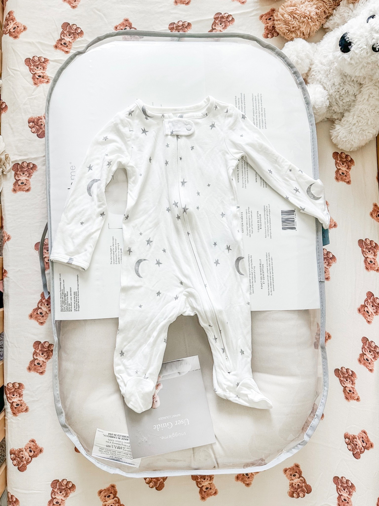 Snuggle me organic lounger 
Star and moon baby zippie 