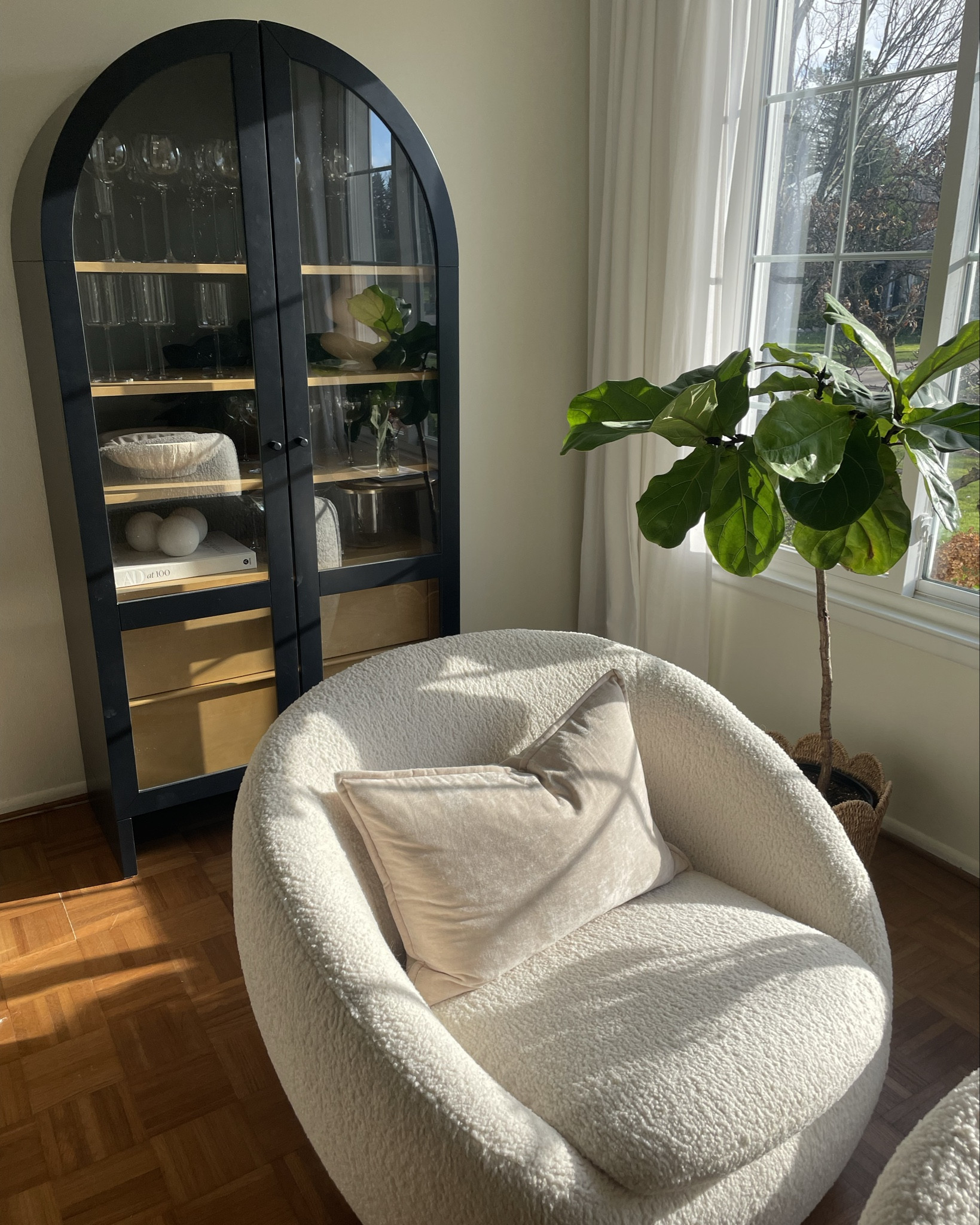 Some of my cozy contemporary finds from my favorite rooms in the house. A few pieces are now on sale! 

#LTKHome