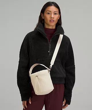 Crossbody Fleece Bucket Bag 2.5L | Lululemon (US)