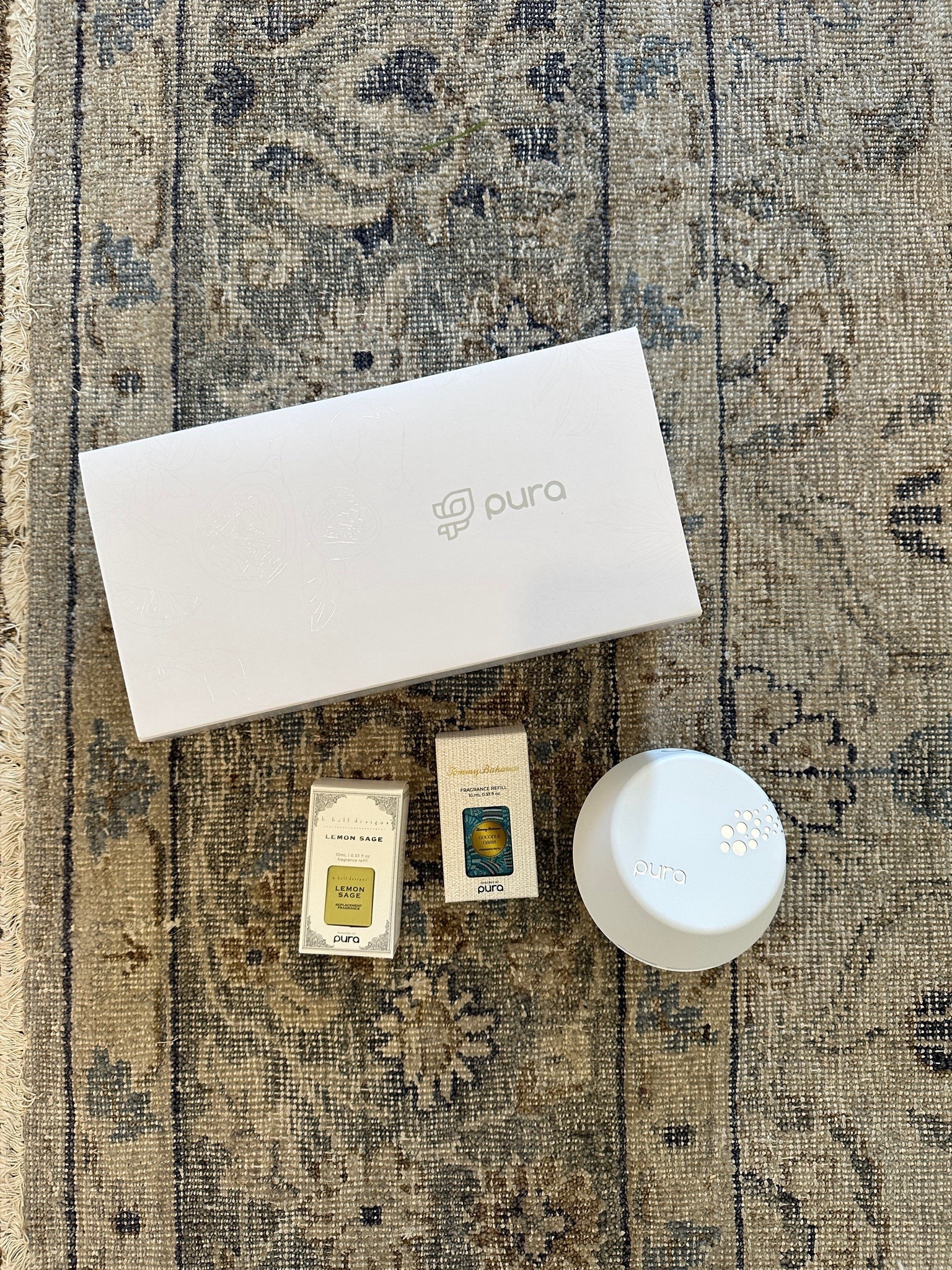 pura on sale for the LTK Spring Sale🤞🏼🌿

Pura sale, sale alert, sale finds, sale, home sale, home fragrance sale, home decor, home finds, boy mom, Grace White, a Southern Drawl 

#LTKSpringSale #LTKHome #LTKSaleAlert