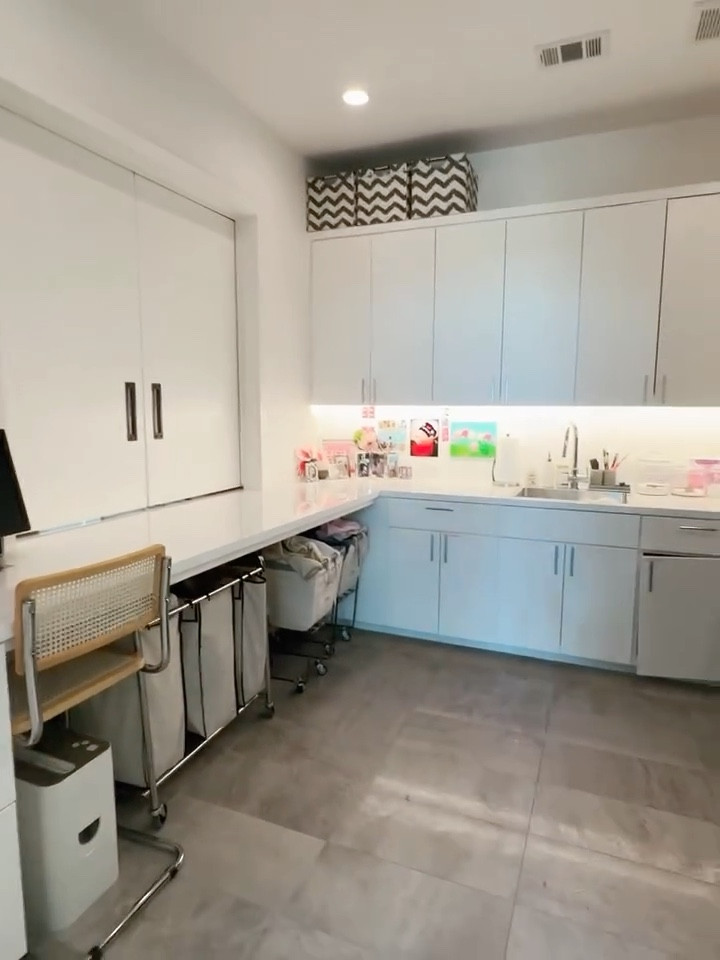 Welcome to the Teen Dream Transformation - where we reclaimed mom’s office / laundry room and turned it back into a fully functioning, organized space after years of doubling as a craft + storage room 🧺

But that’s not all… stay tuned for more transformations from this project - a playroom turned into a sophisticated craft room perfect for growing teens, and a closet reimagined for a more functional, teen-approved vibe.