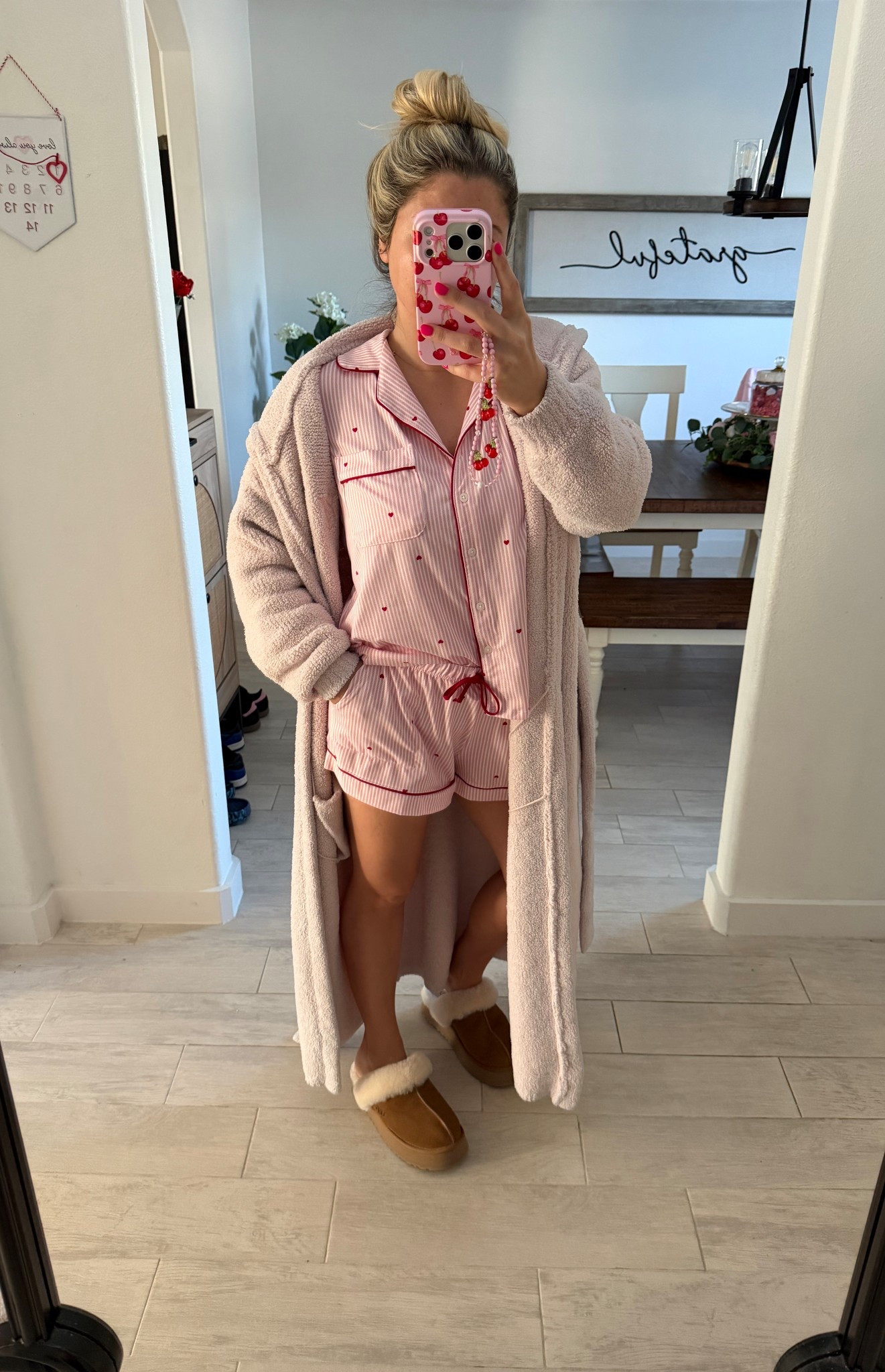 Valentine’s Day pjs 
Size m
Ugg slippers up a size
Cozy robe xs/s

#LTKValentine
