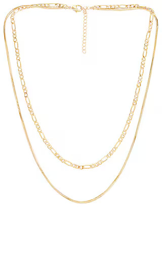 Cecilia Chain Necklace in Gold | Revolve Clothing (Global)