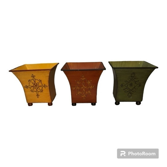 Southern Living at Home Tole Painted Metal Containers | Poshmark