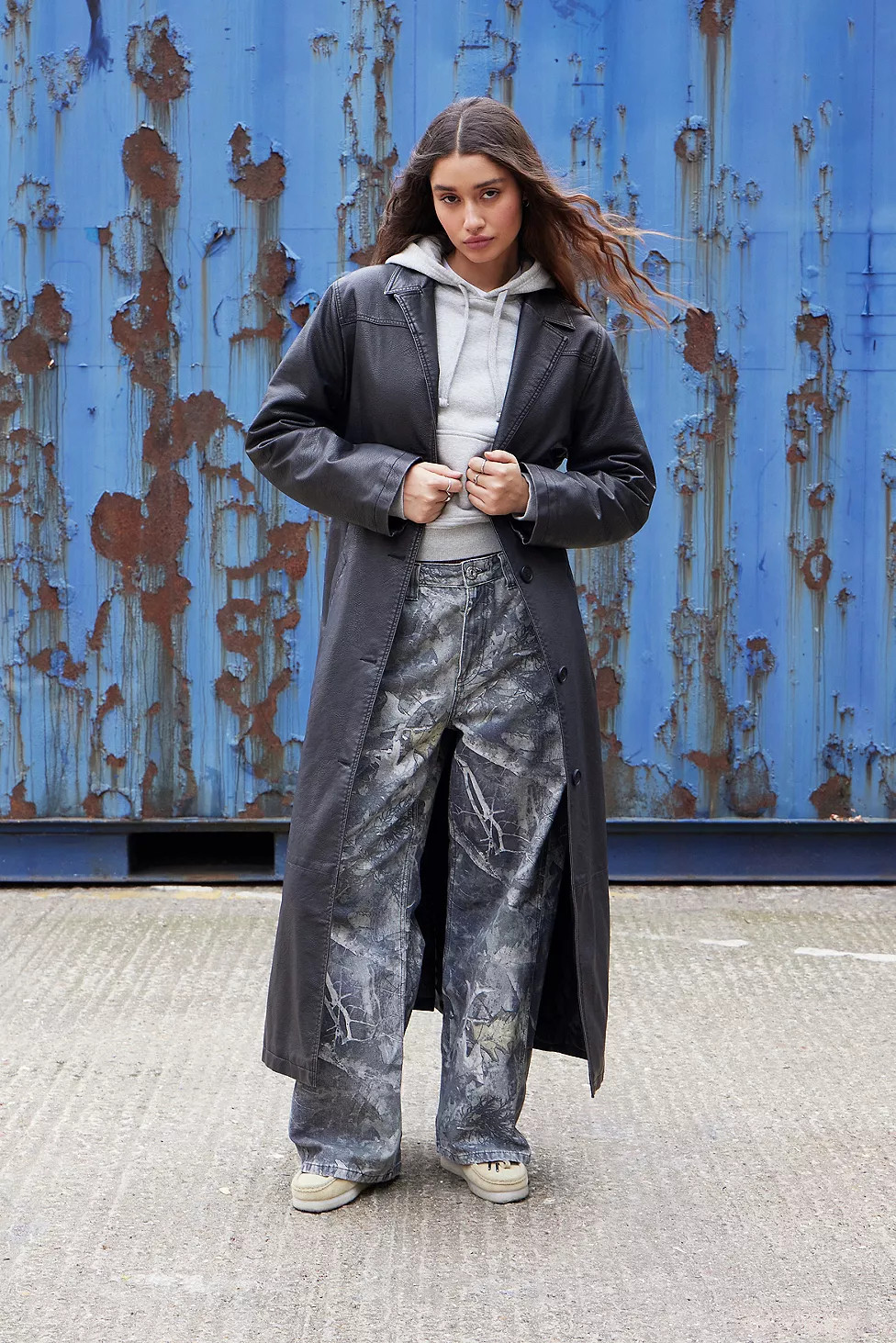 Silence + Noise Faux Leather Trench Coat | Urban Outfitters (EU)