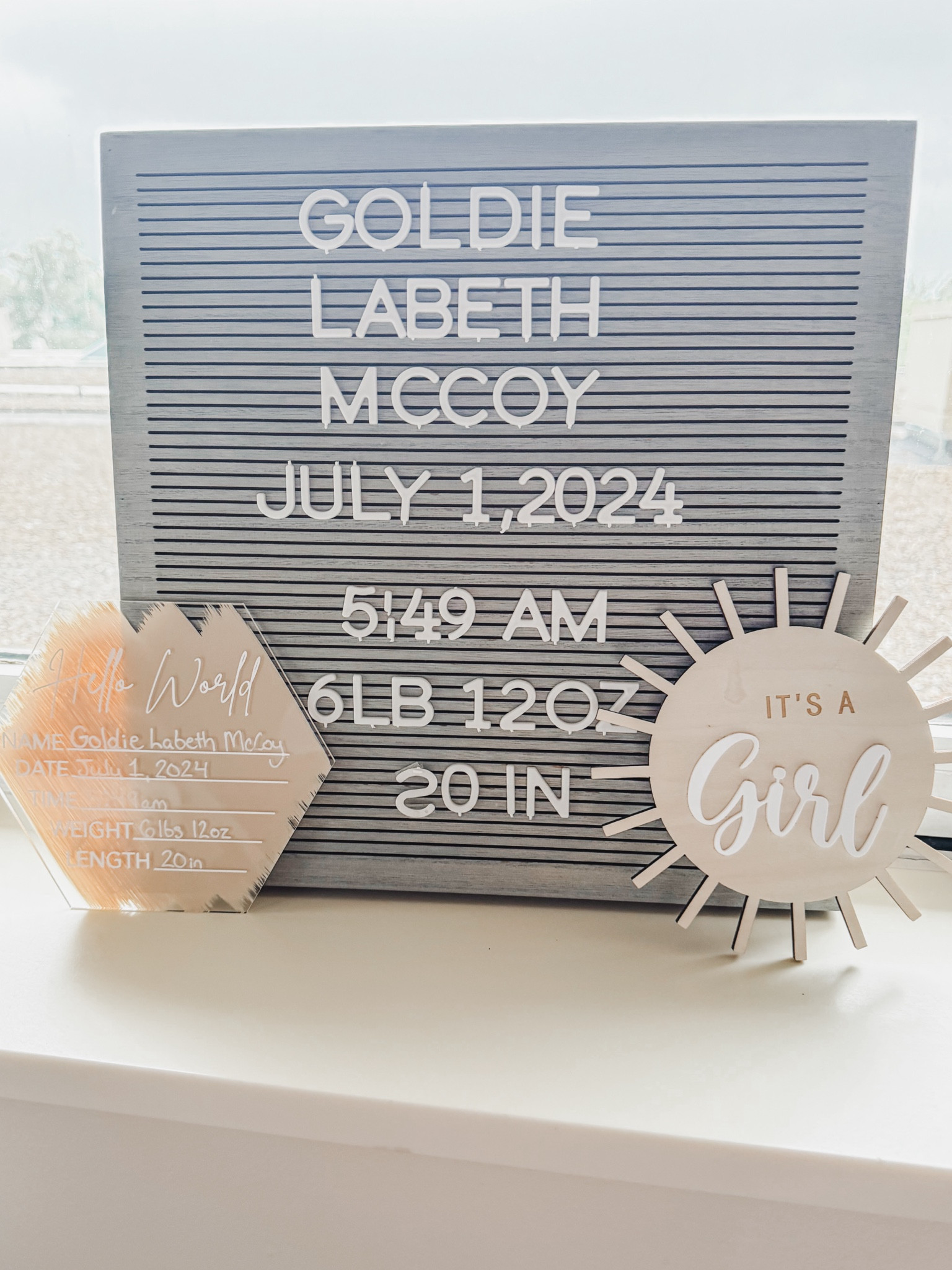 Announcement name plates that we used to announce our girl! Also linking our baby book and another name plate we used with our last little love. 💗

#LTKFindsUnder50 #LTKBaby #LTKBump