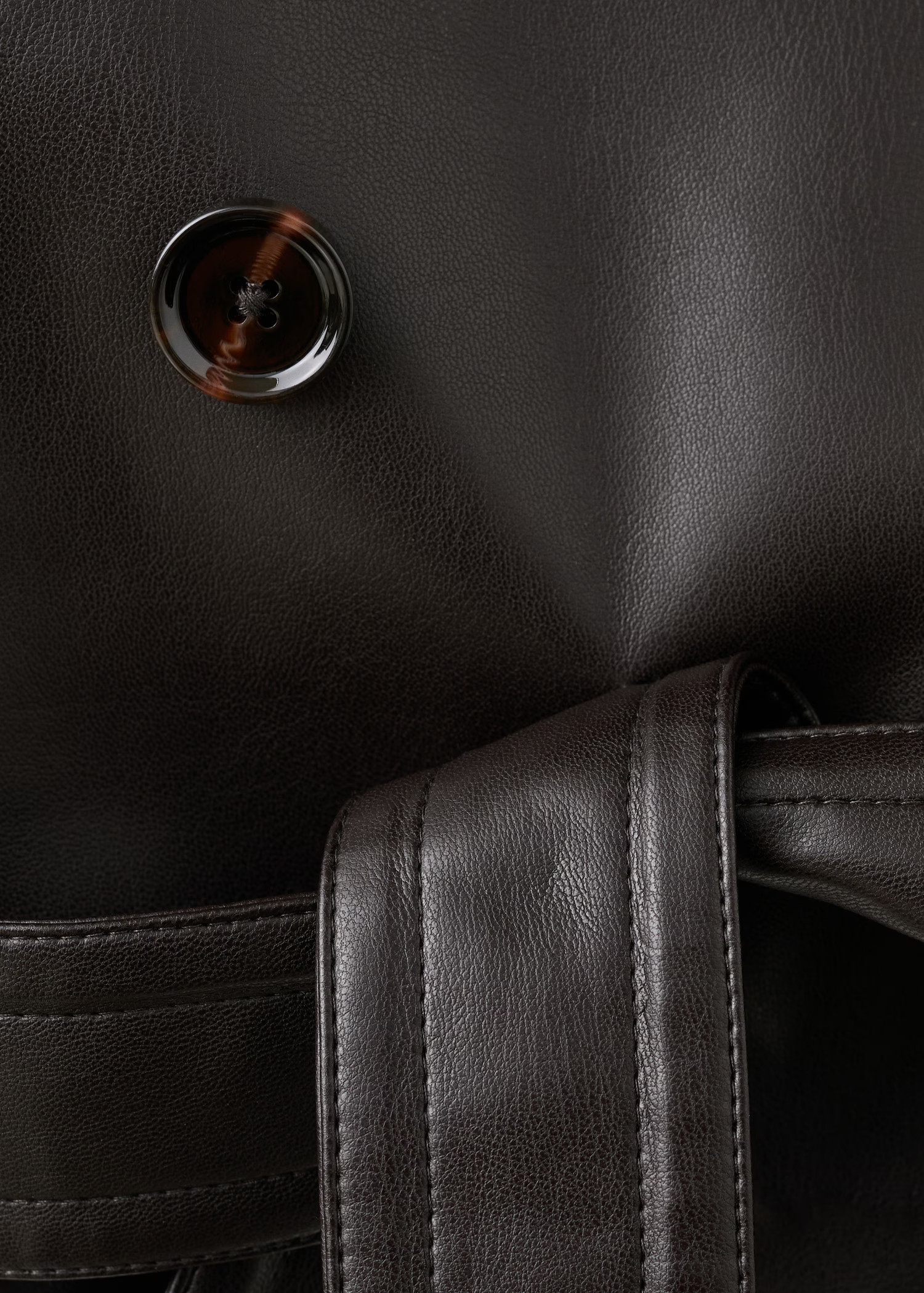 Maxi lapel leather-look jacket | MANGO (UK)