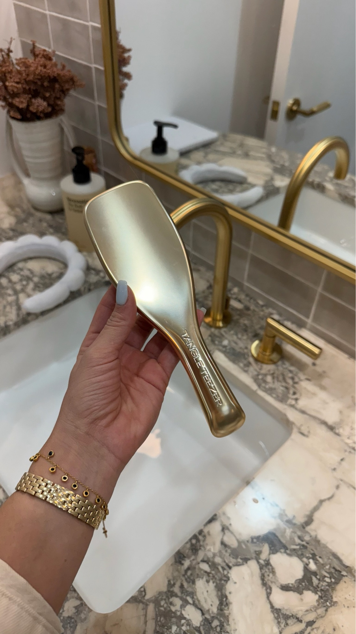 Spilling my beauty secrets! ✨ Shop the finds I'm loving right now.

#LTKbeauty #beautymusthaves #skincare #makeup #beautytips #ltkit

#LTKmomlife #LTKselfcare #LTKHoliday