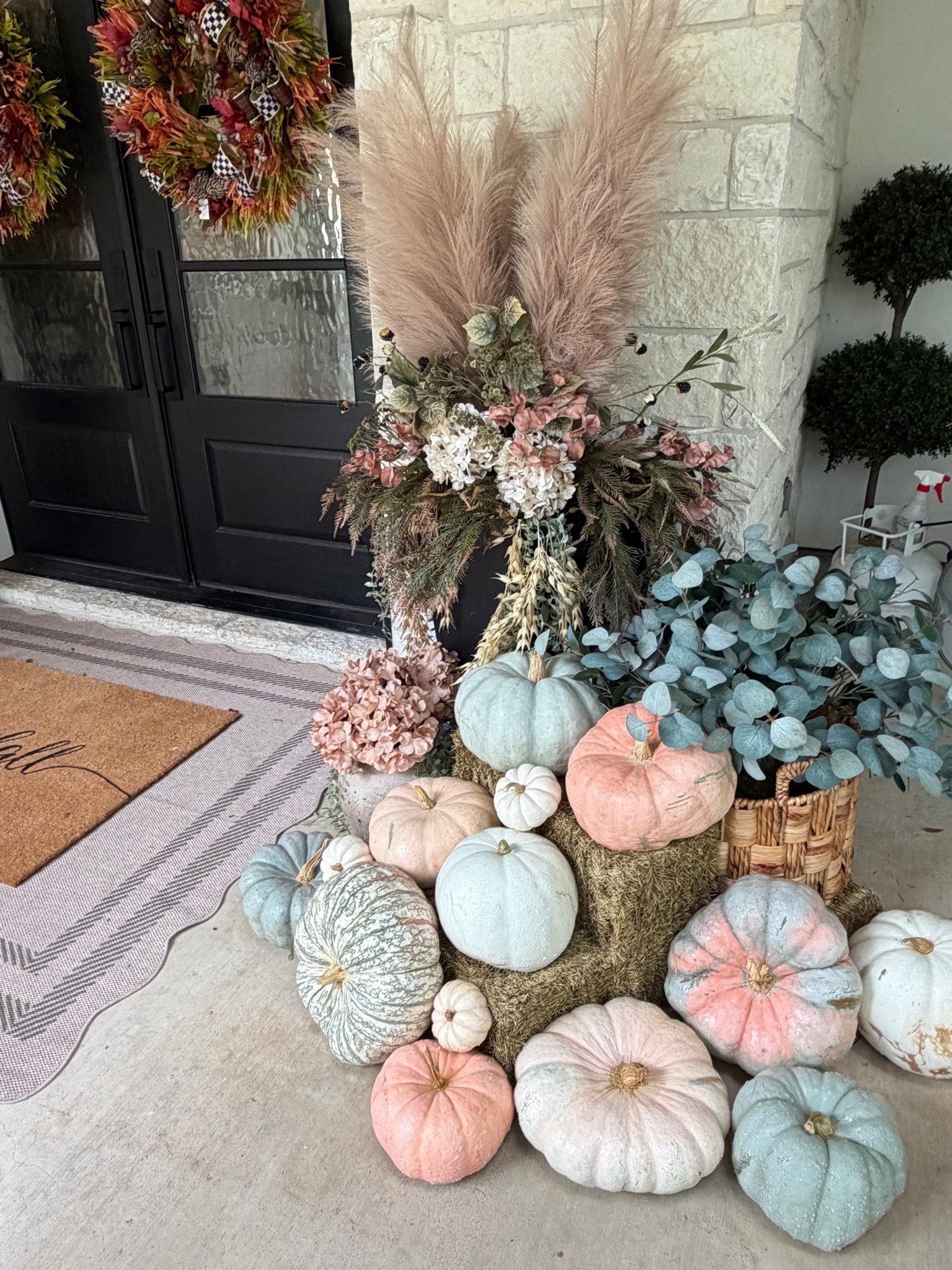 New fall home decor!

#LTKOver40 #LTKHome #LTKSeasonal