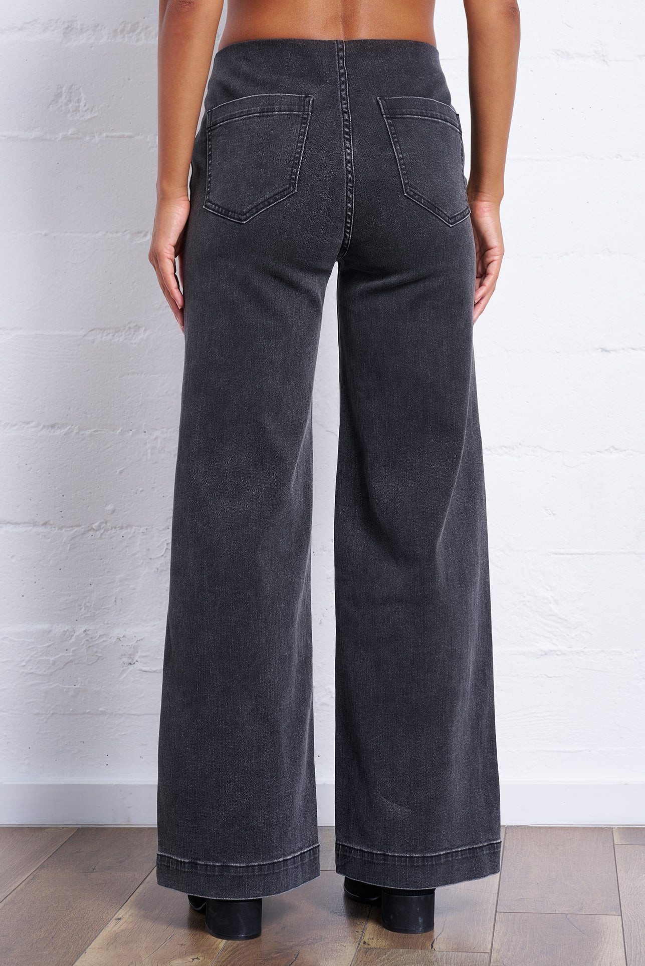 Wide Leg Stretch Jeans - Effortless Comfort & Flattering Fit | Franne Golde | Franne Golde