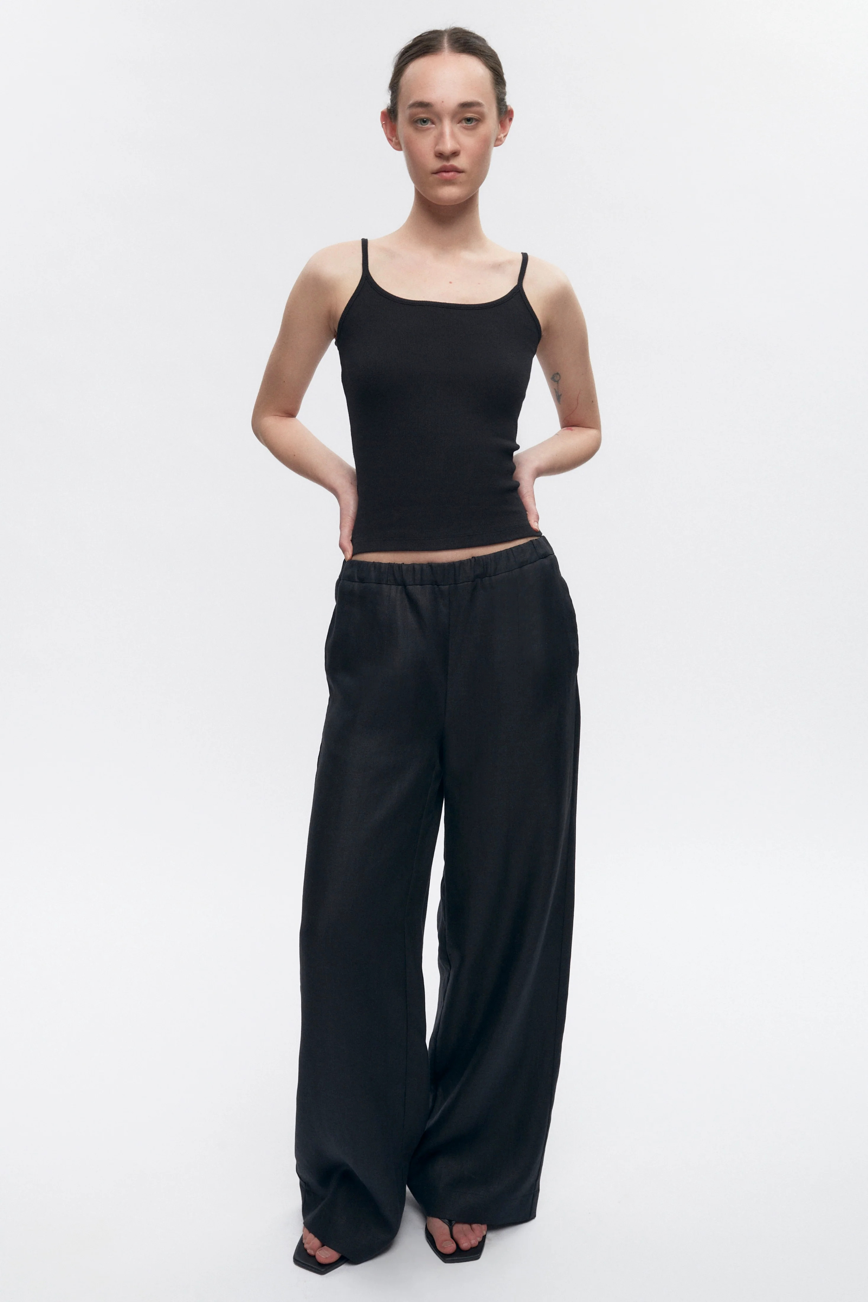 Women's Persea Linen Pull On Pants | Kotn