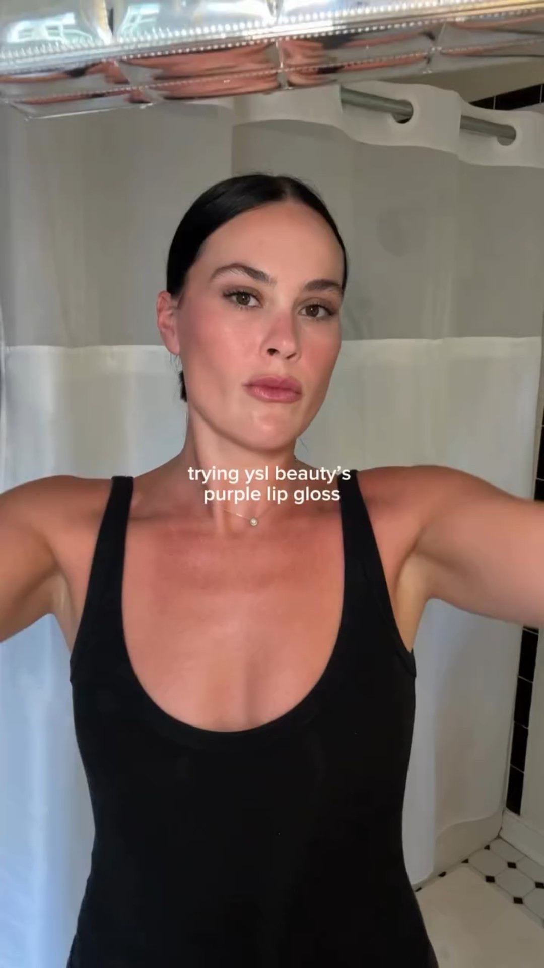 When they said LIP PLUMP they meant LIP PLUMP—How pretty is this lilac shimmer gloss from @yslbeauty? 😍

#lipgloss #lips #lipplump #purplelipgloss #makeup #yslbeauty #giftedbyyslbeauty