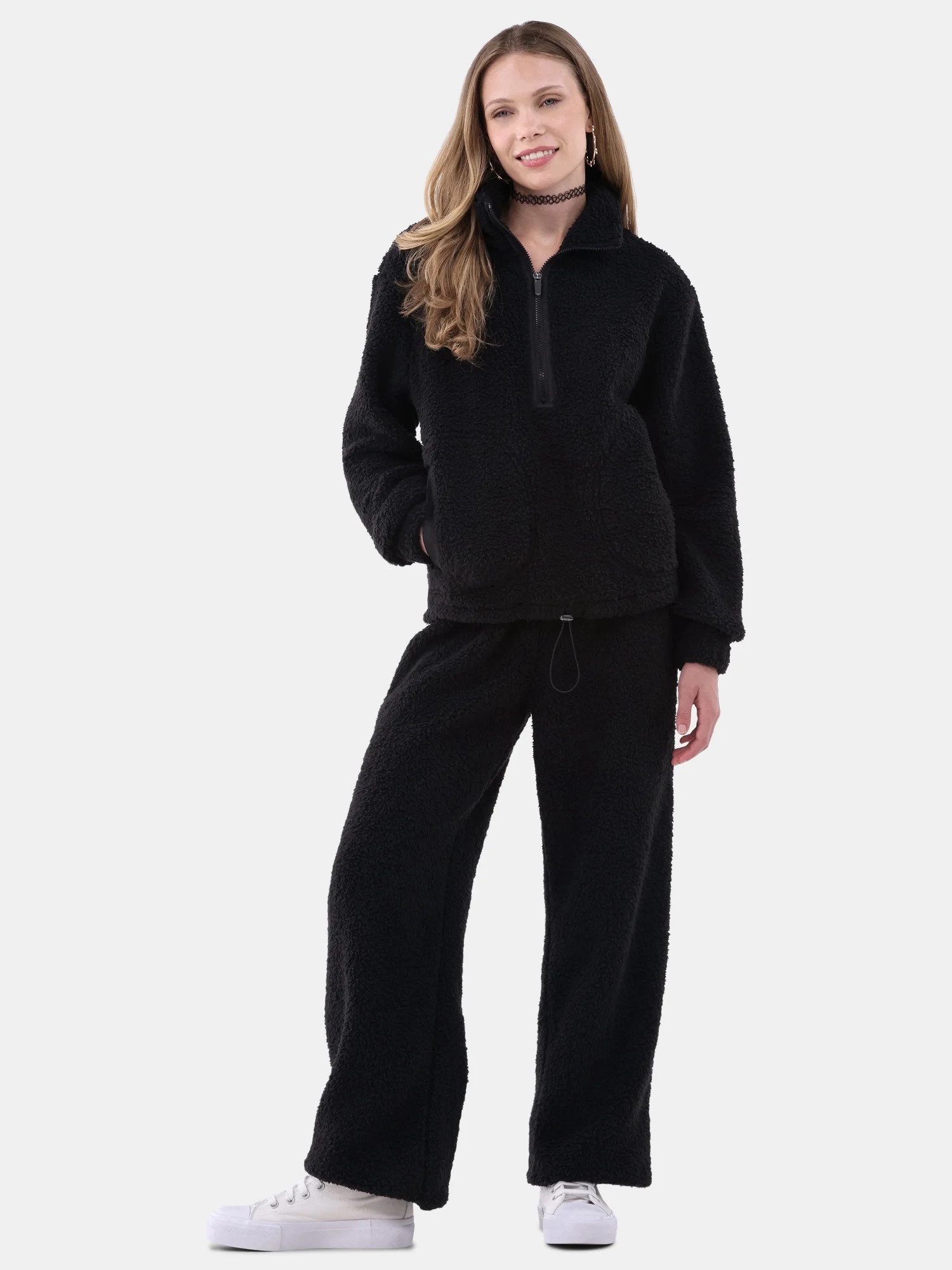 No Boundaries Plush Mock Neck Top and Pants Set, 2-Piece, Women’s - Walmart.com | Walmart (US)